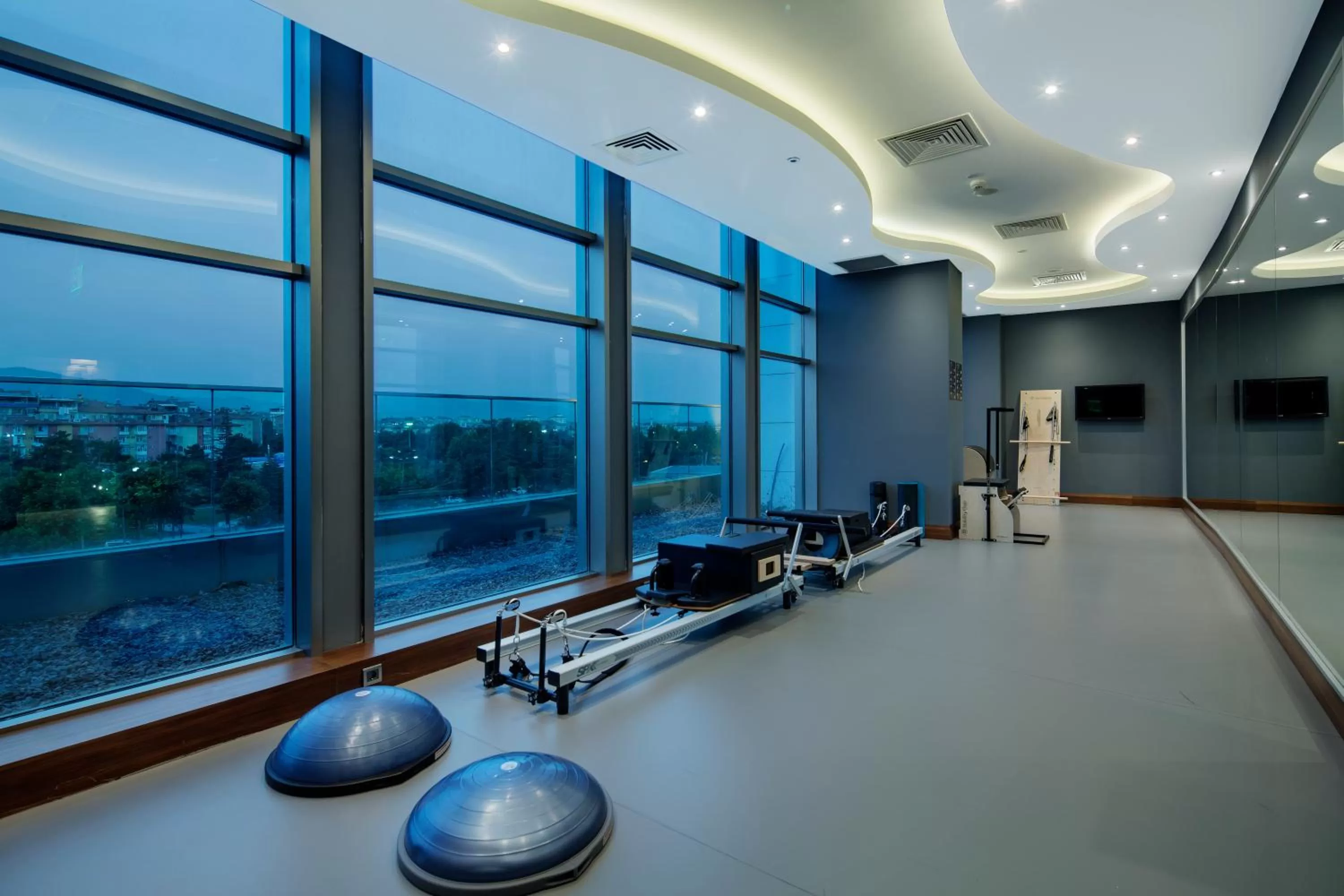 Fitness centre/facilities in Movenpick Hotel Malatya