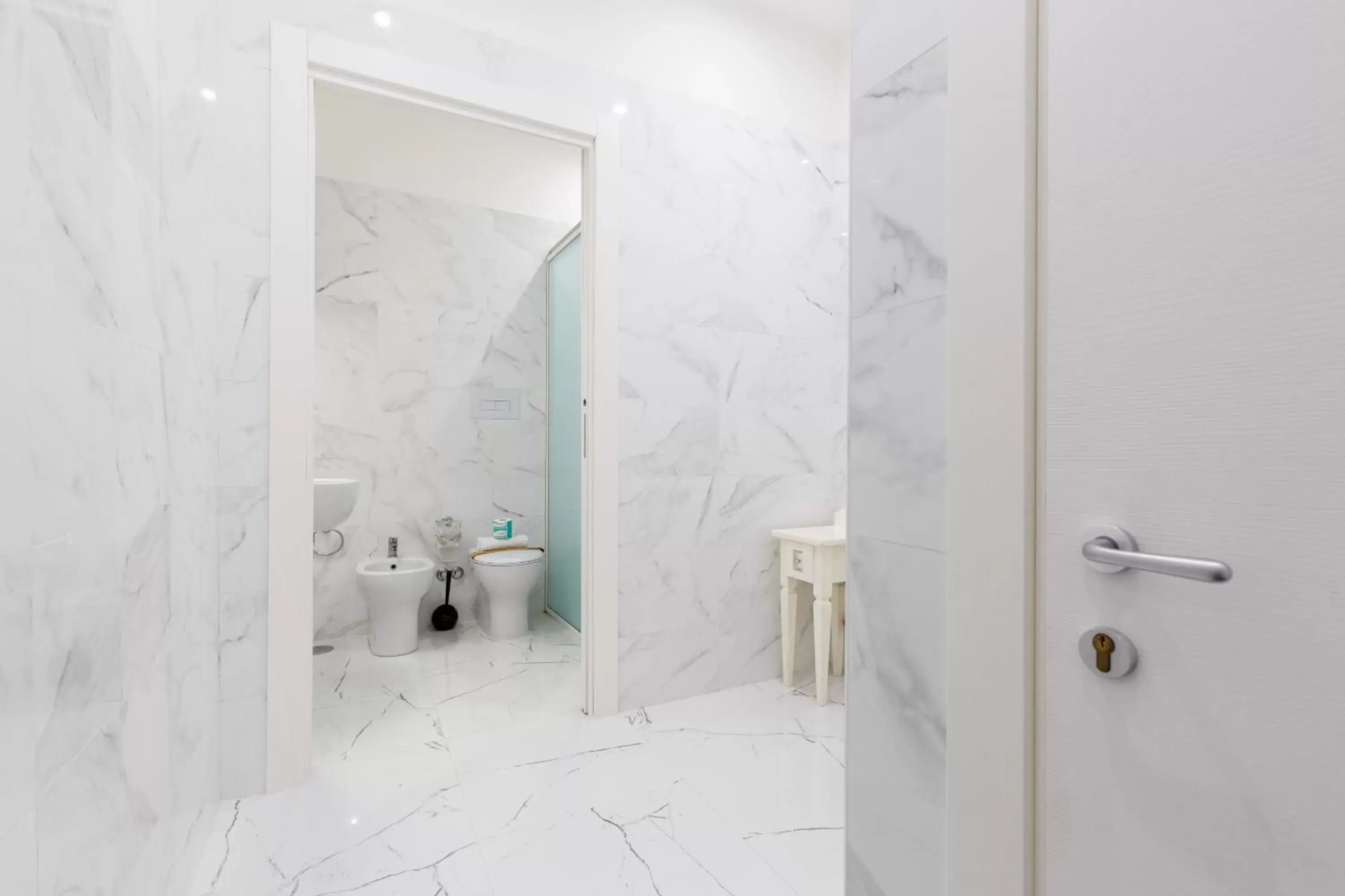 Bathroom in Bella Napoli Suites