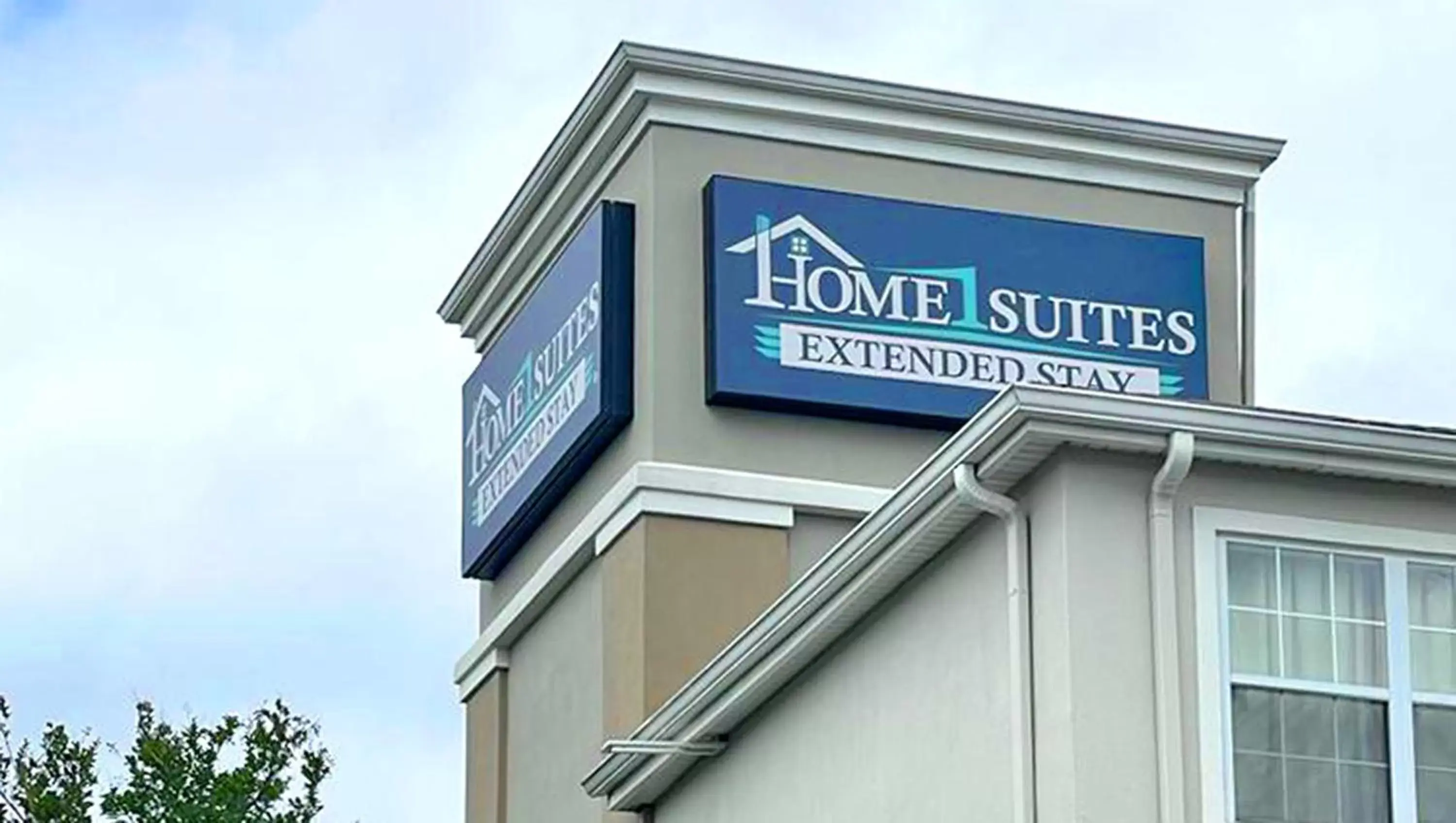 Property Building in Home 1 Suites Extended Stay