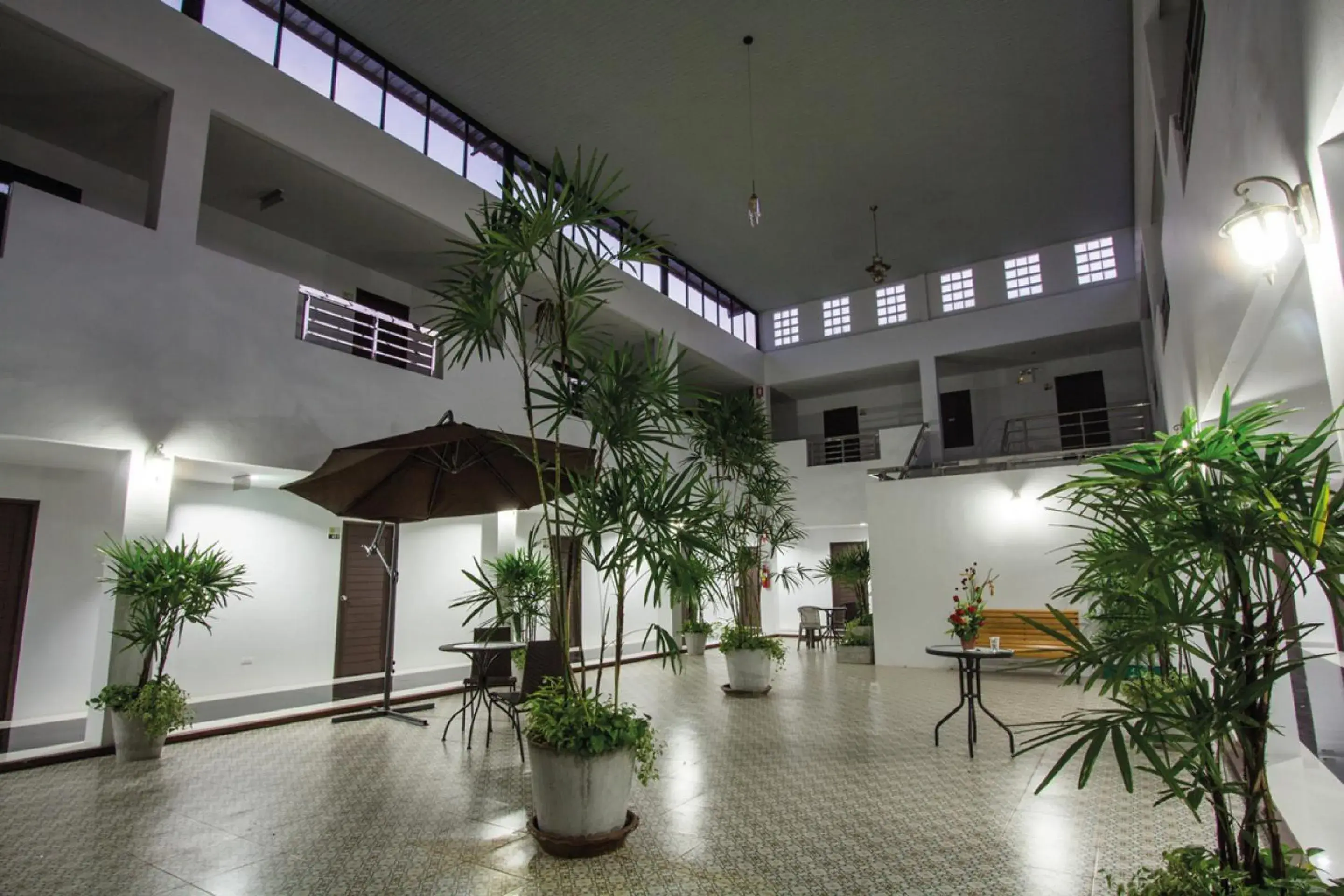 Patio, Lobby/Reception in Maison de Cheer