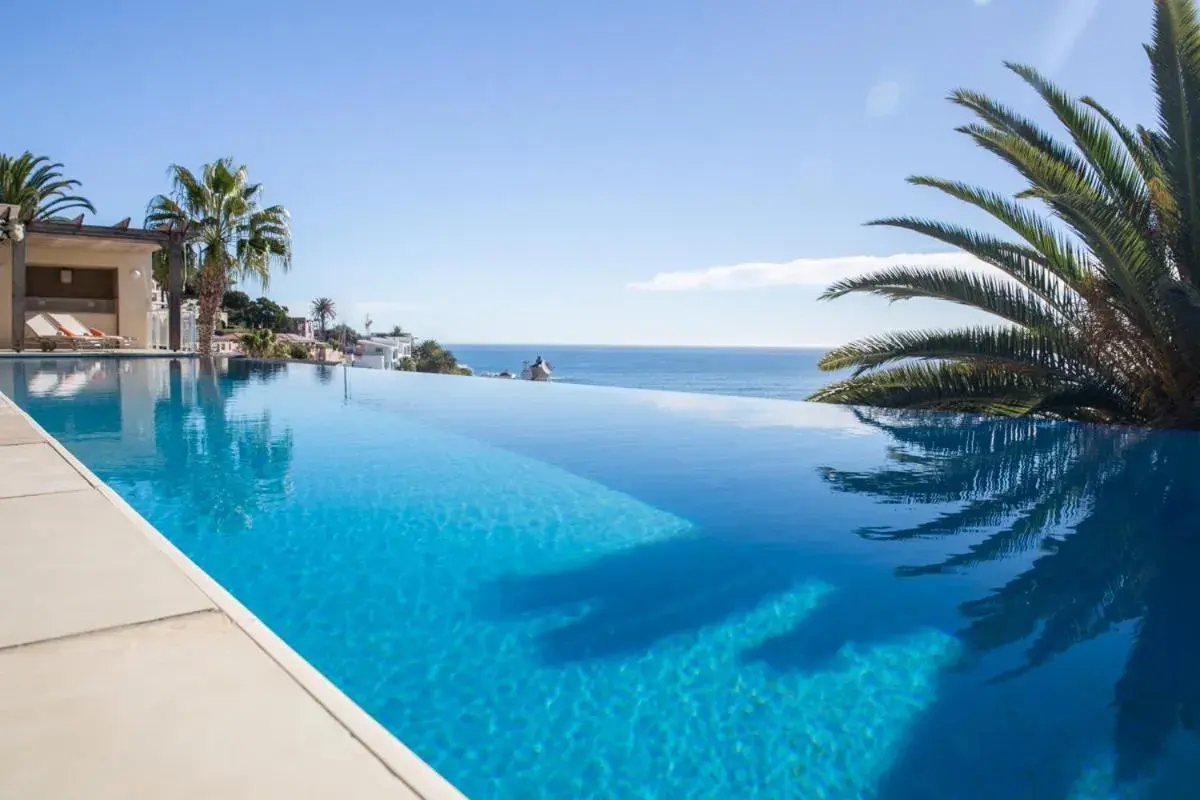 Swimming Pool in Compass House