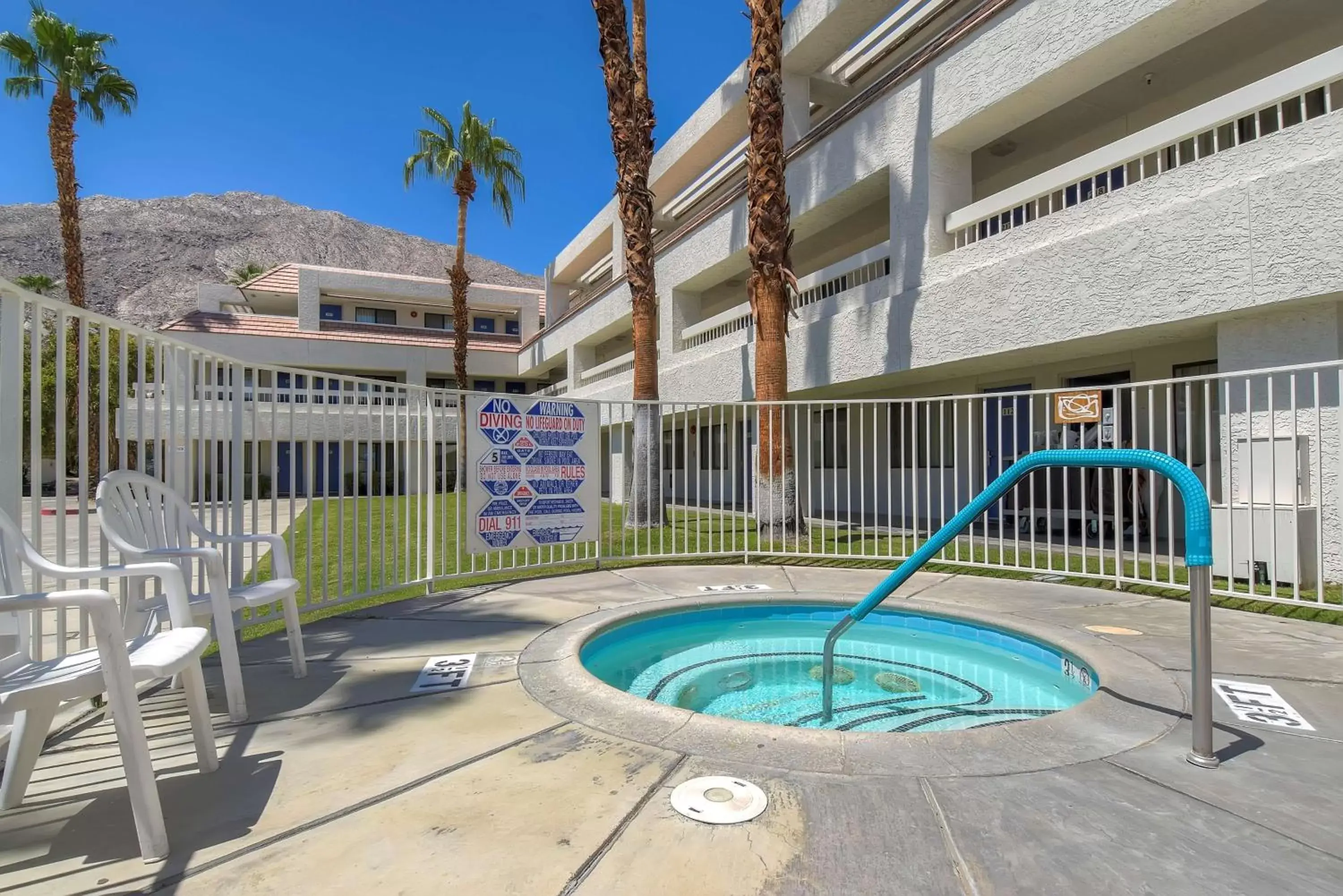 Pool view, Swimming Pool in Motel 6-Palm Springs, CA - Downtown