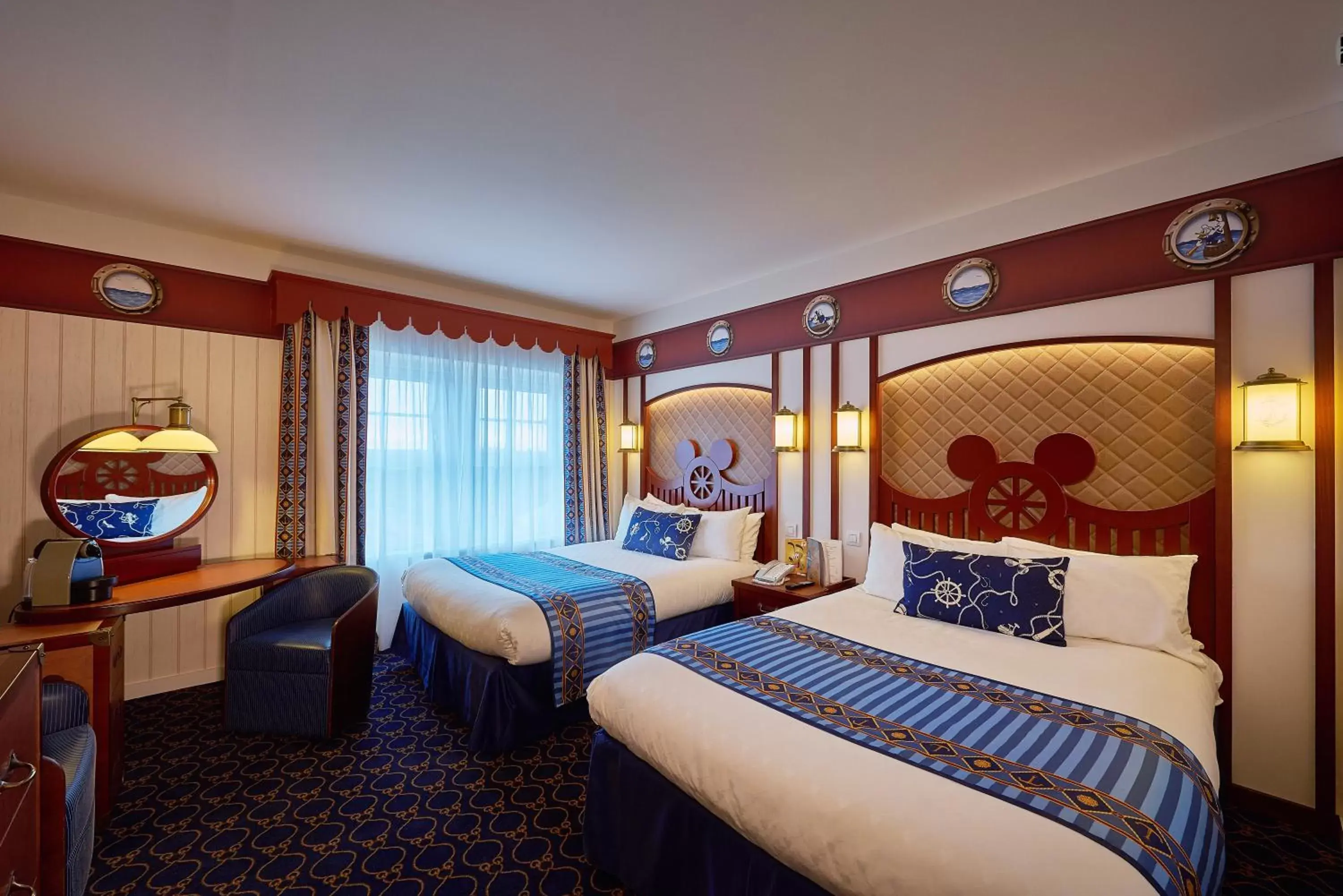 Bed in Disney Newport Bay Club
