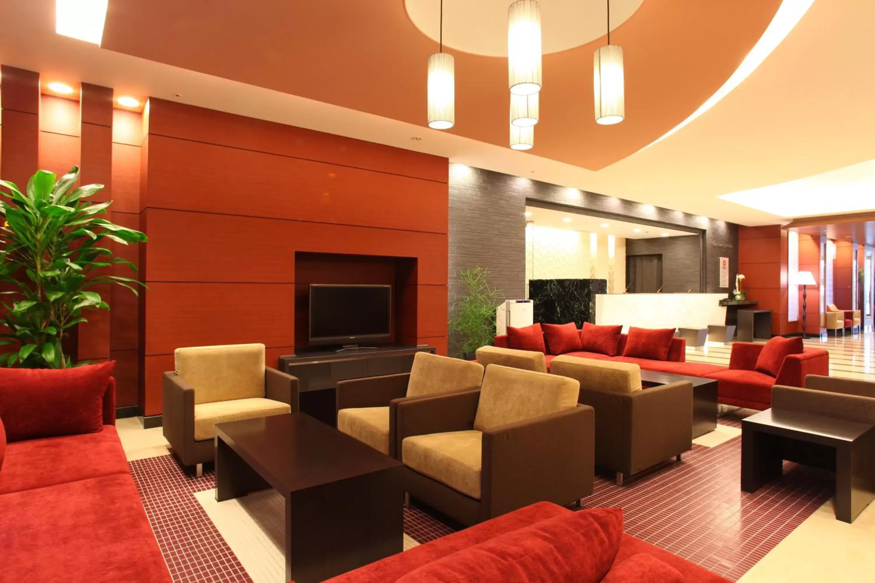 Lobby or reception, Lounge/Bar in Daiwa Roynet Hotel Sakai Higashi
