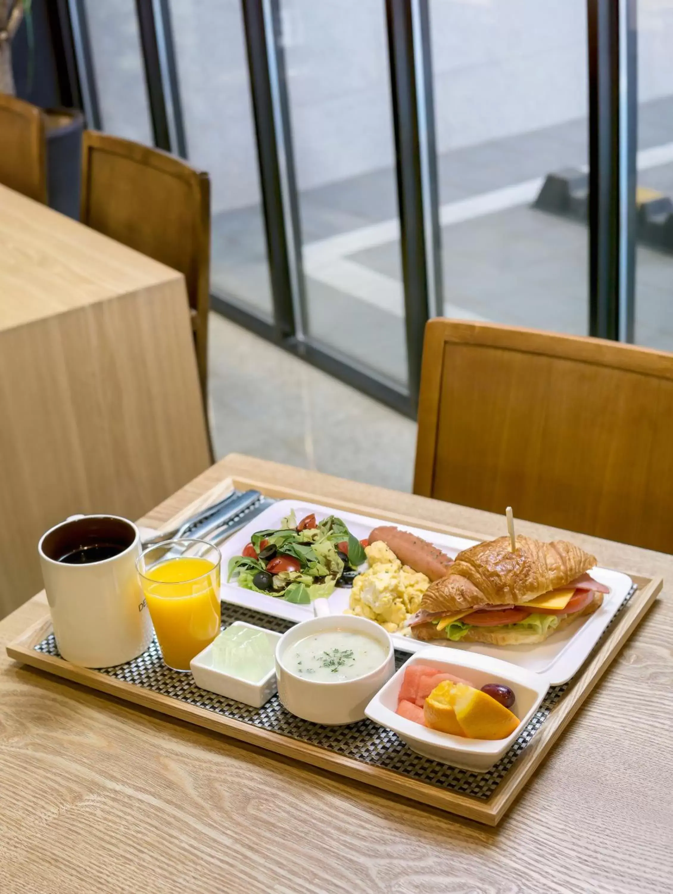 Continental breakfast in Delight Hotel Jamsil