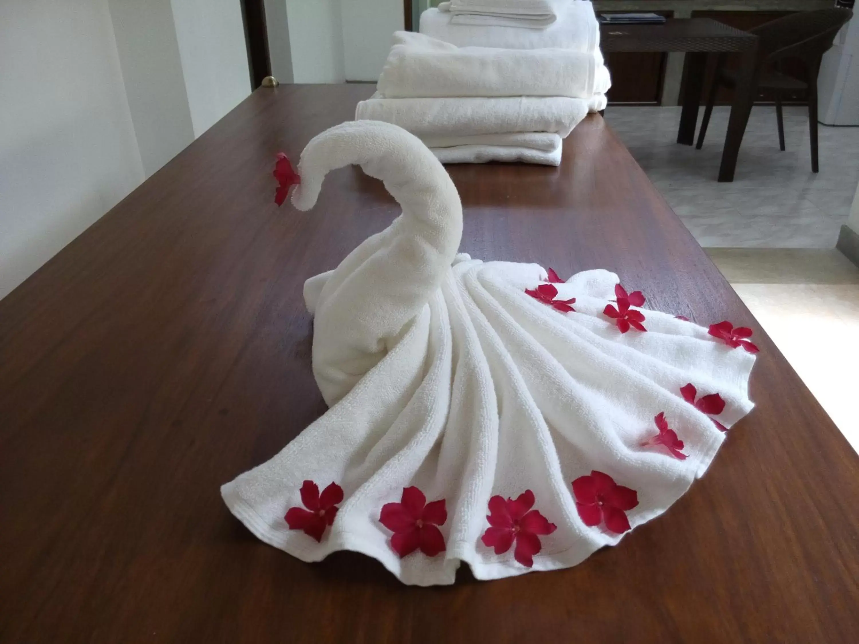 Decorative detail, Bed in Inlak Garden Hotel Decorative detail, Bed in Inlak Garden Hotel