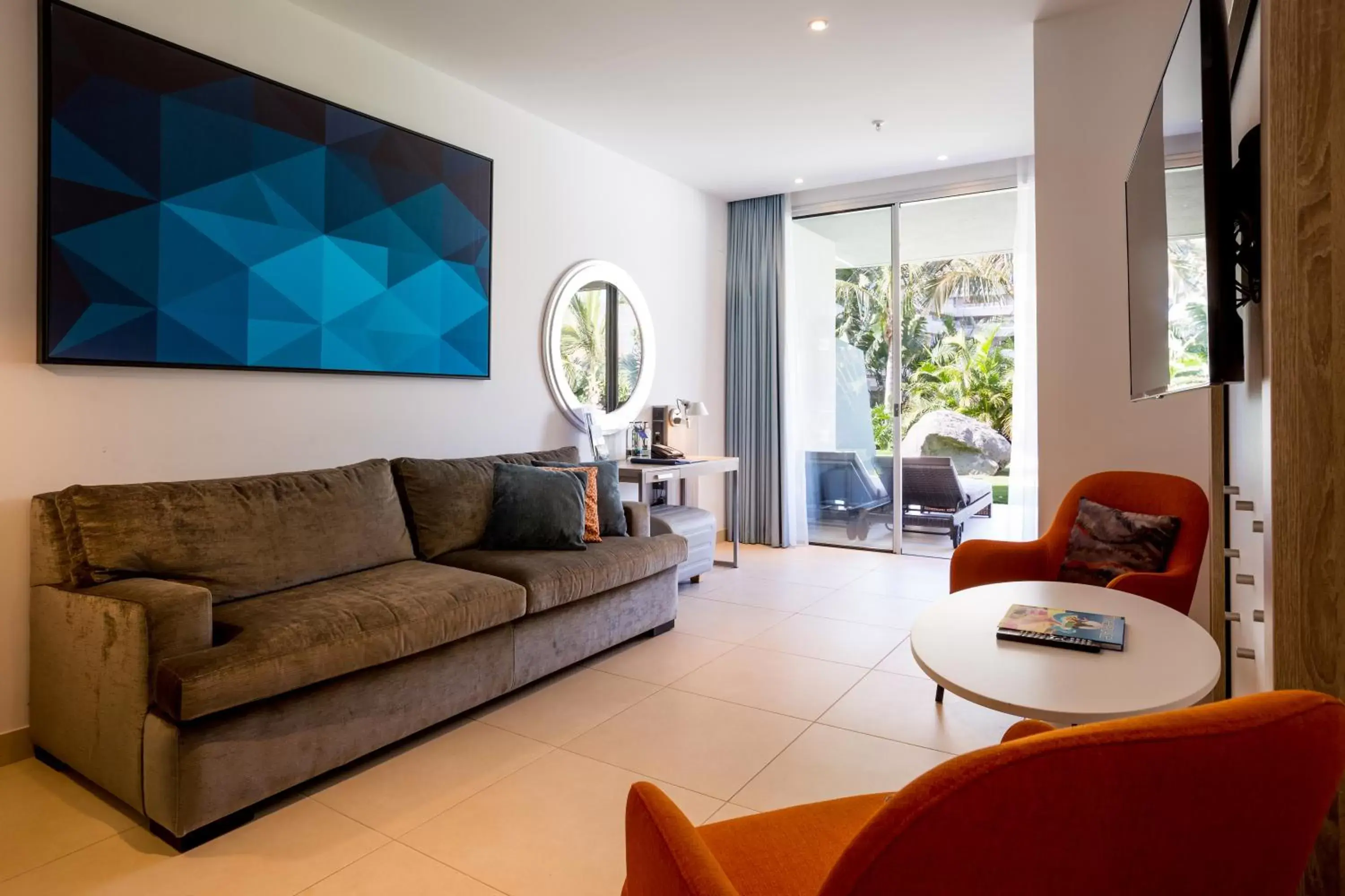Living room, Seating Area in Radisson Blu Resort & Spa, Gran Canaria Mogan