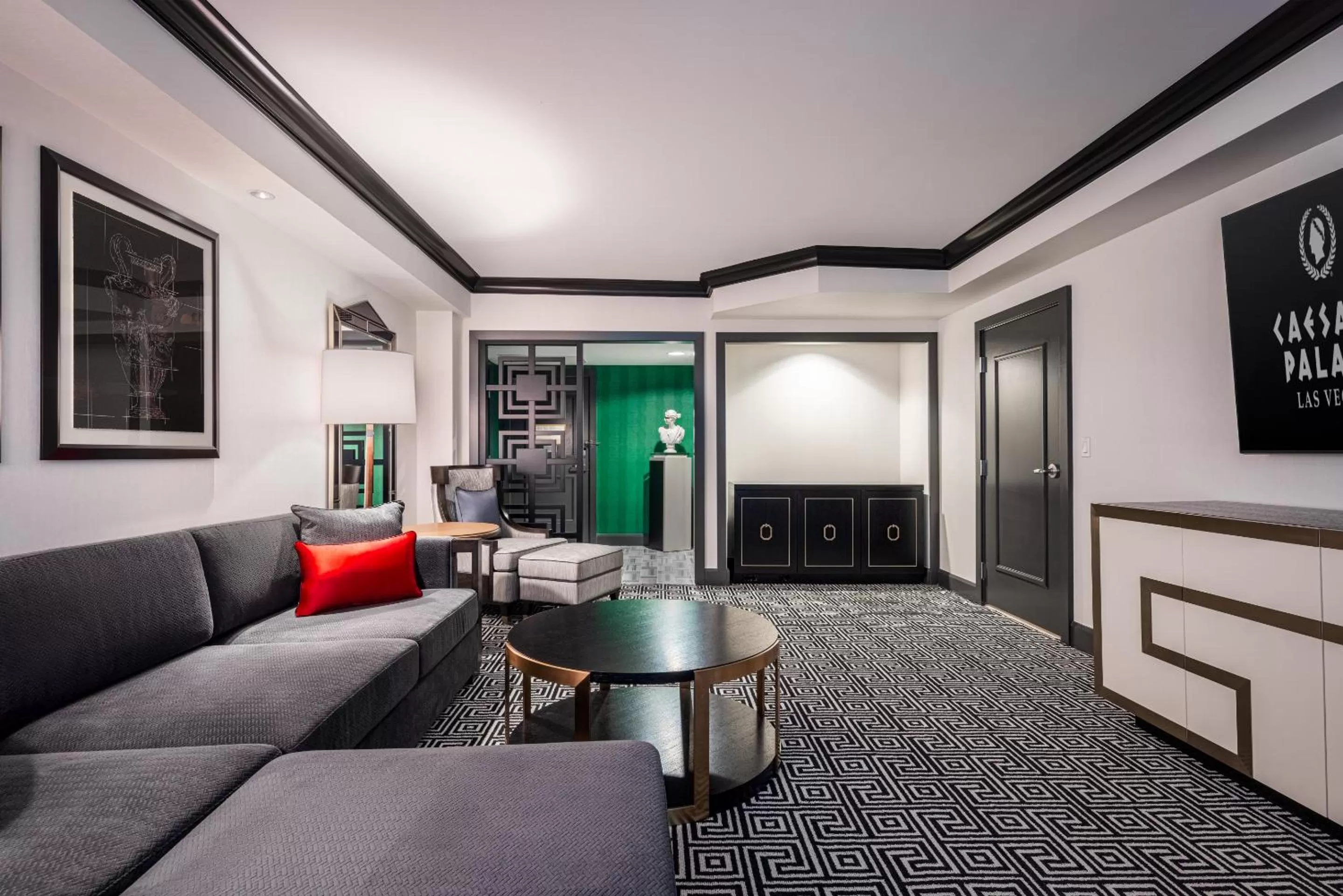 Living room in Caesars Palace Hotel & Casino