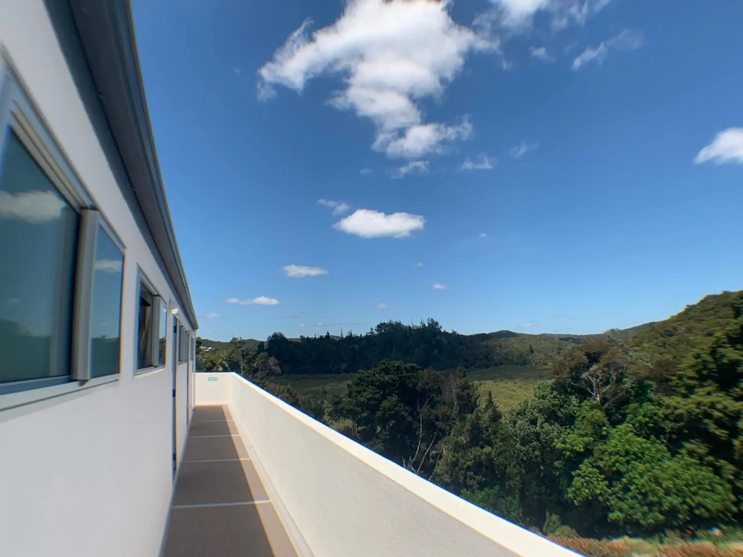 Mountain view, Balcony/Terrace in Aloha Seaview Resort Motel