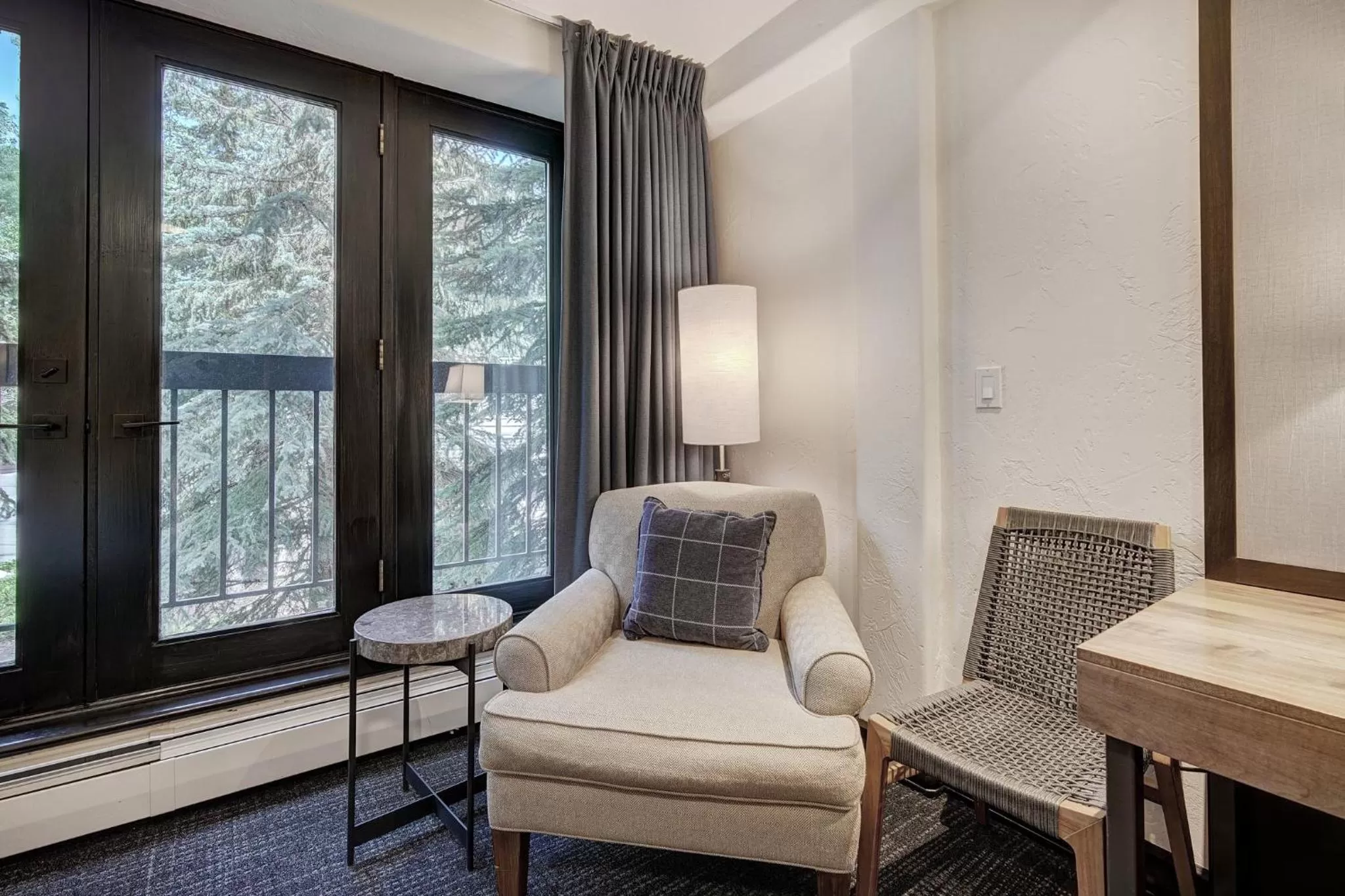 Photo of the whole room in The Pines Lodge, a RockResort