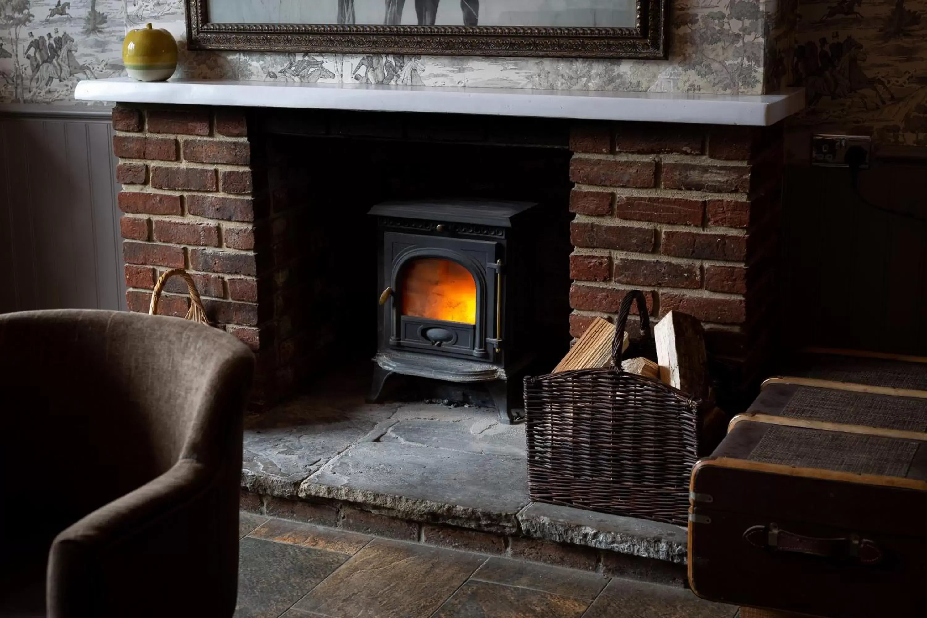 Lounge or bar, Seating Area in The Poacher Inn