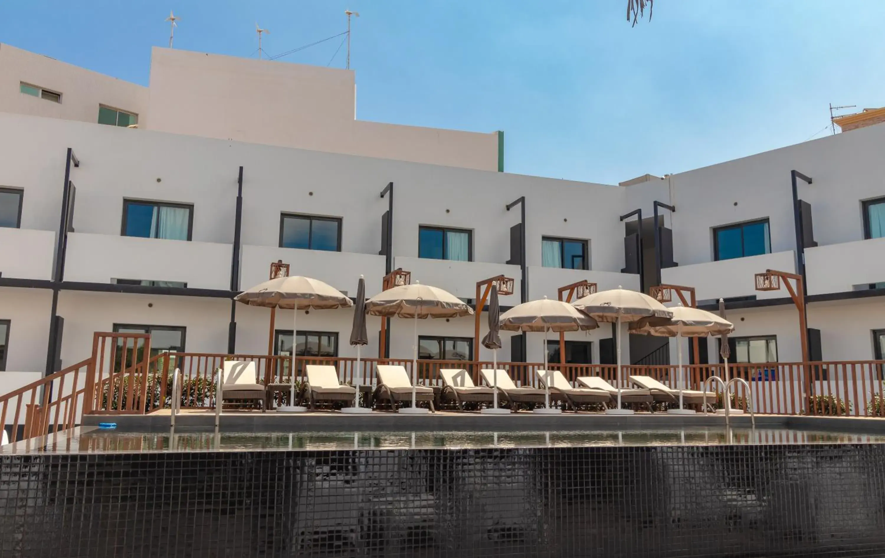 Swimming pool, Property Building in ONOMO Hotel Dakar