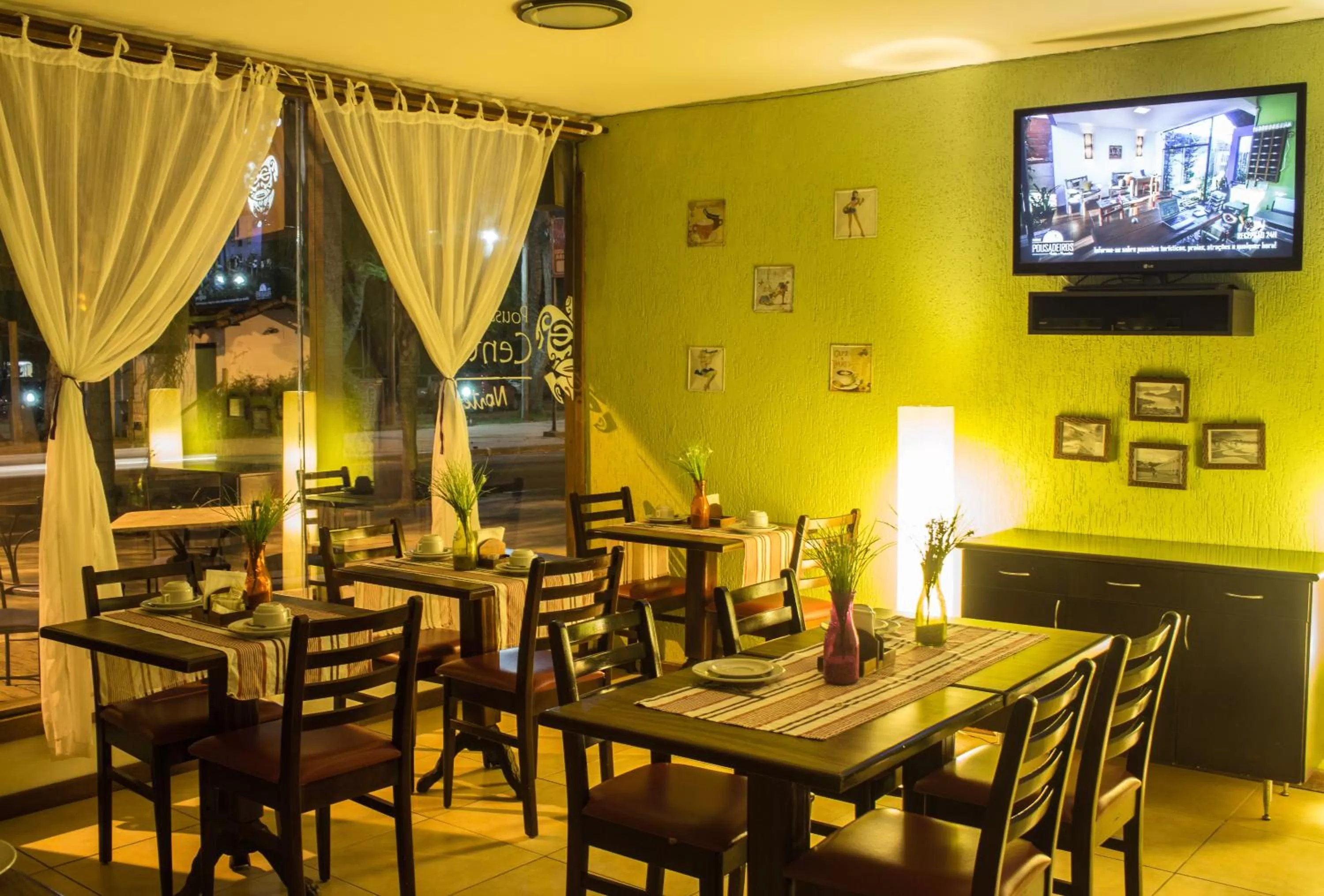 Restaurant/places to eat in Pousada do Centro Búzios