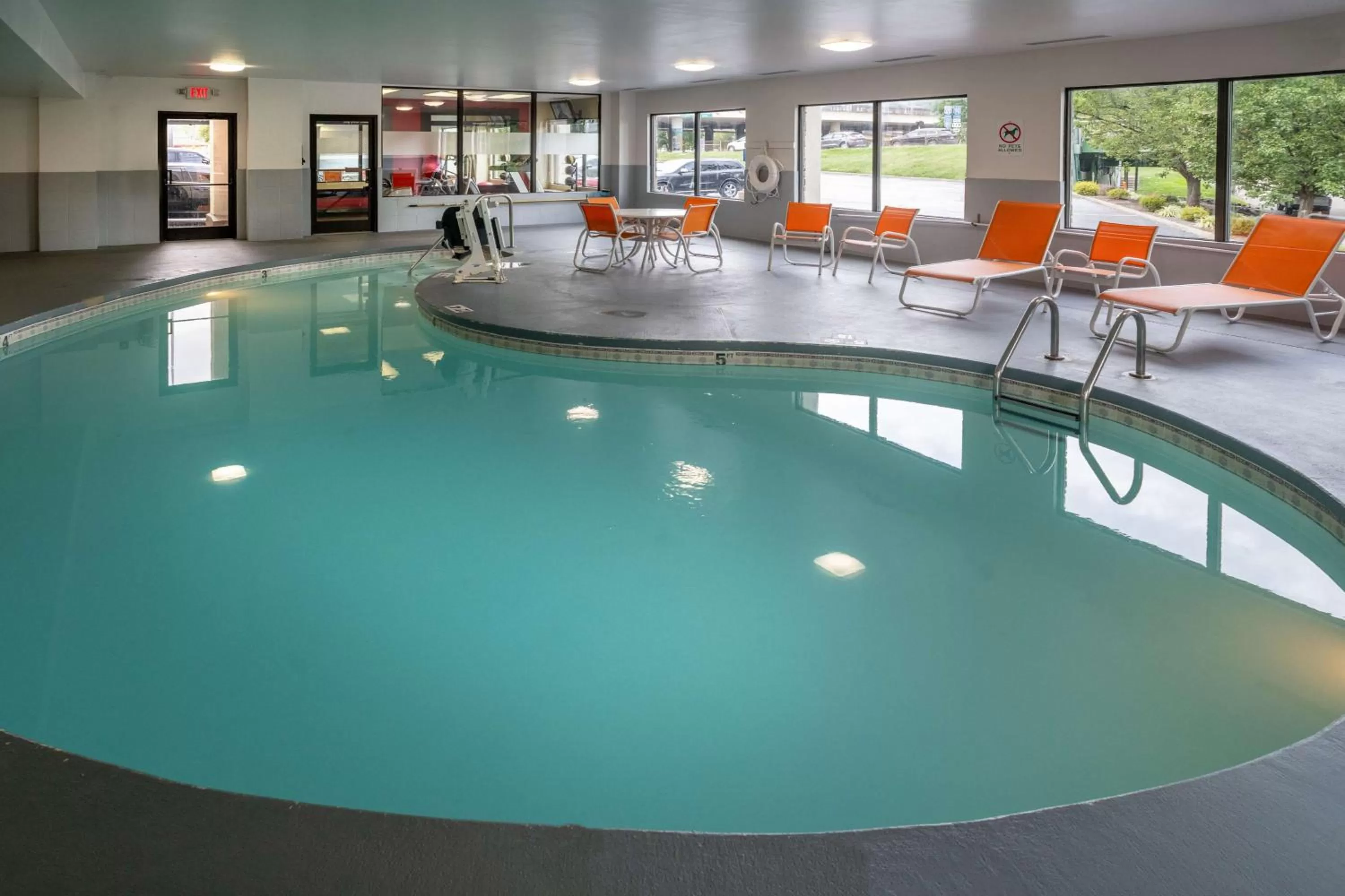 Pool view in Hampton Inn Charleston Downtown