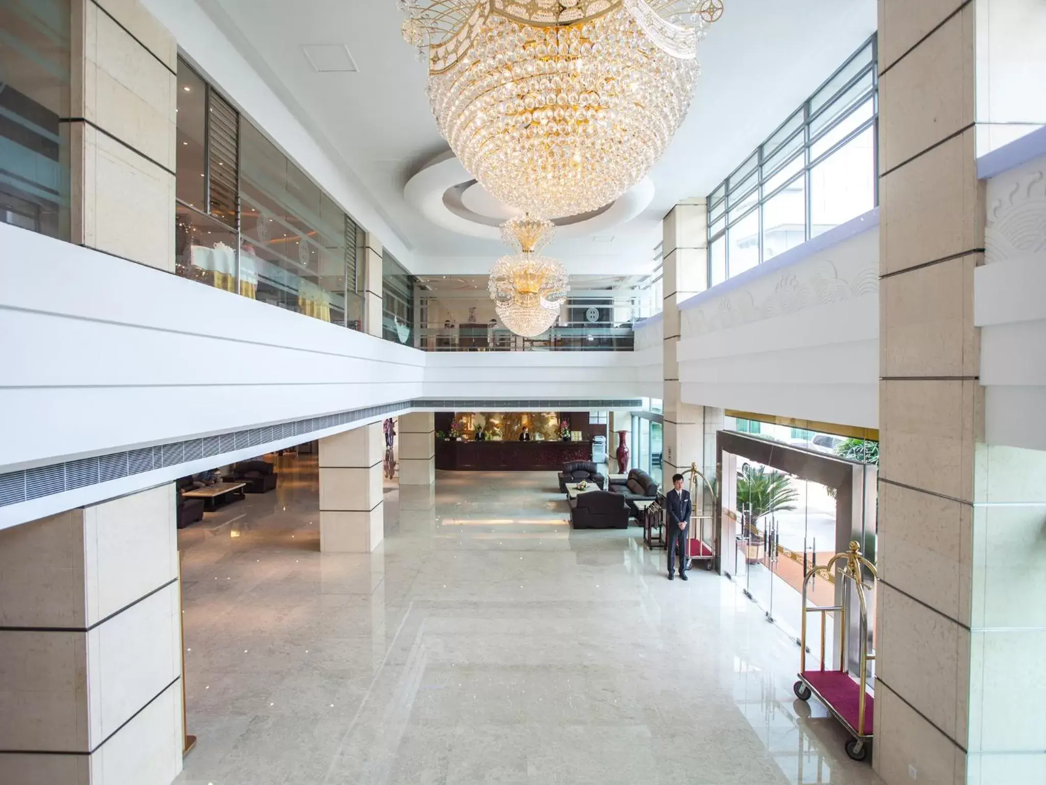 Lobby or reception in Hua Shi Hotel
