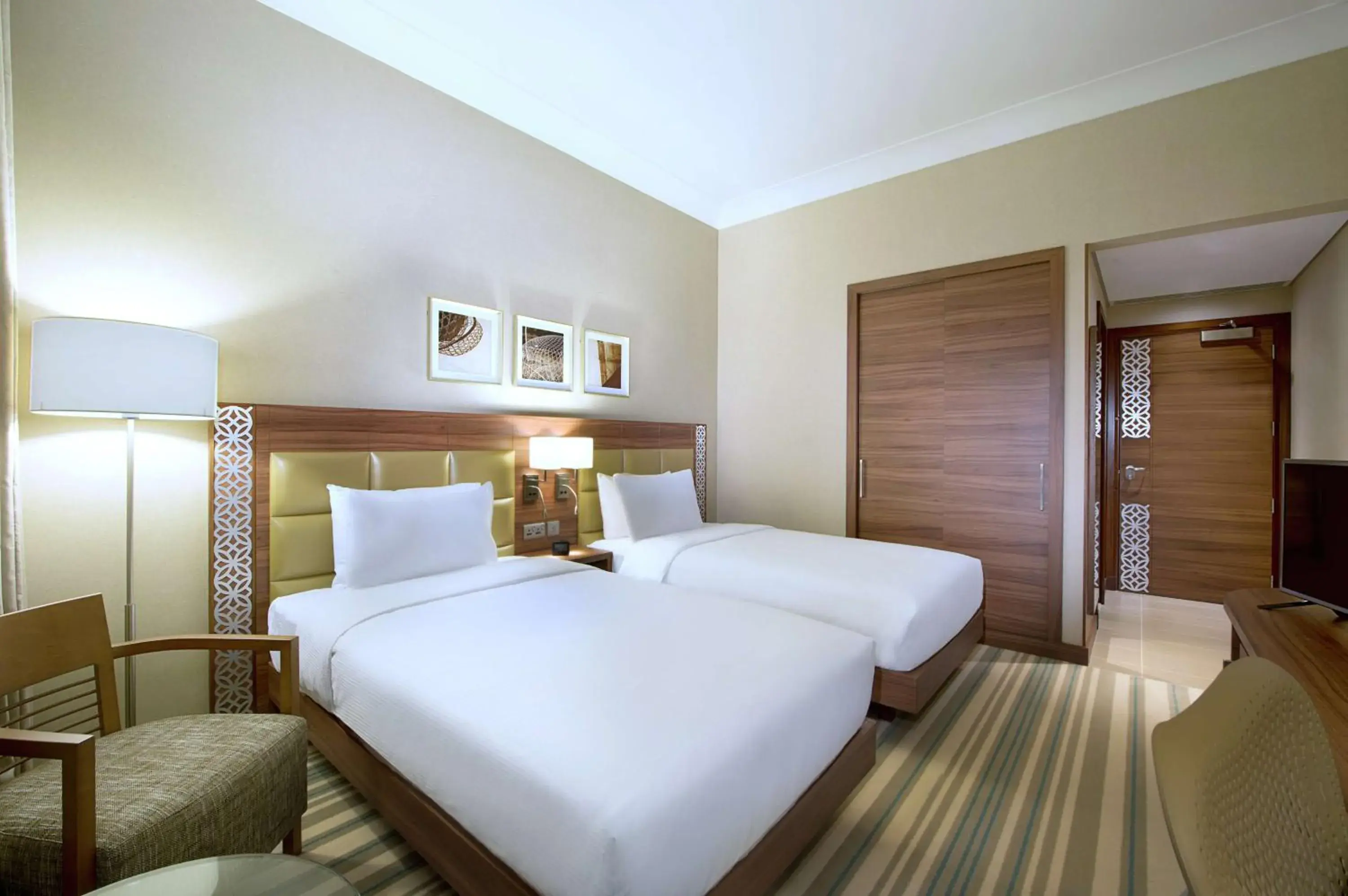 Bed in Hilton Garden Inn Dubai Al Mina - Jumeirah