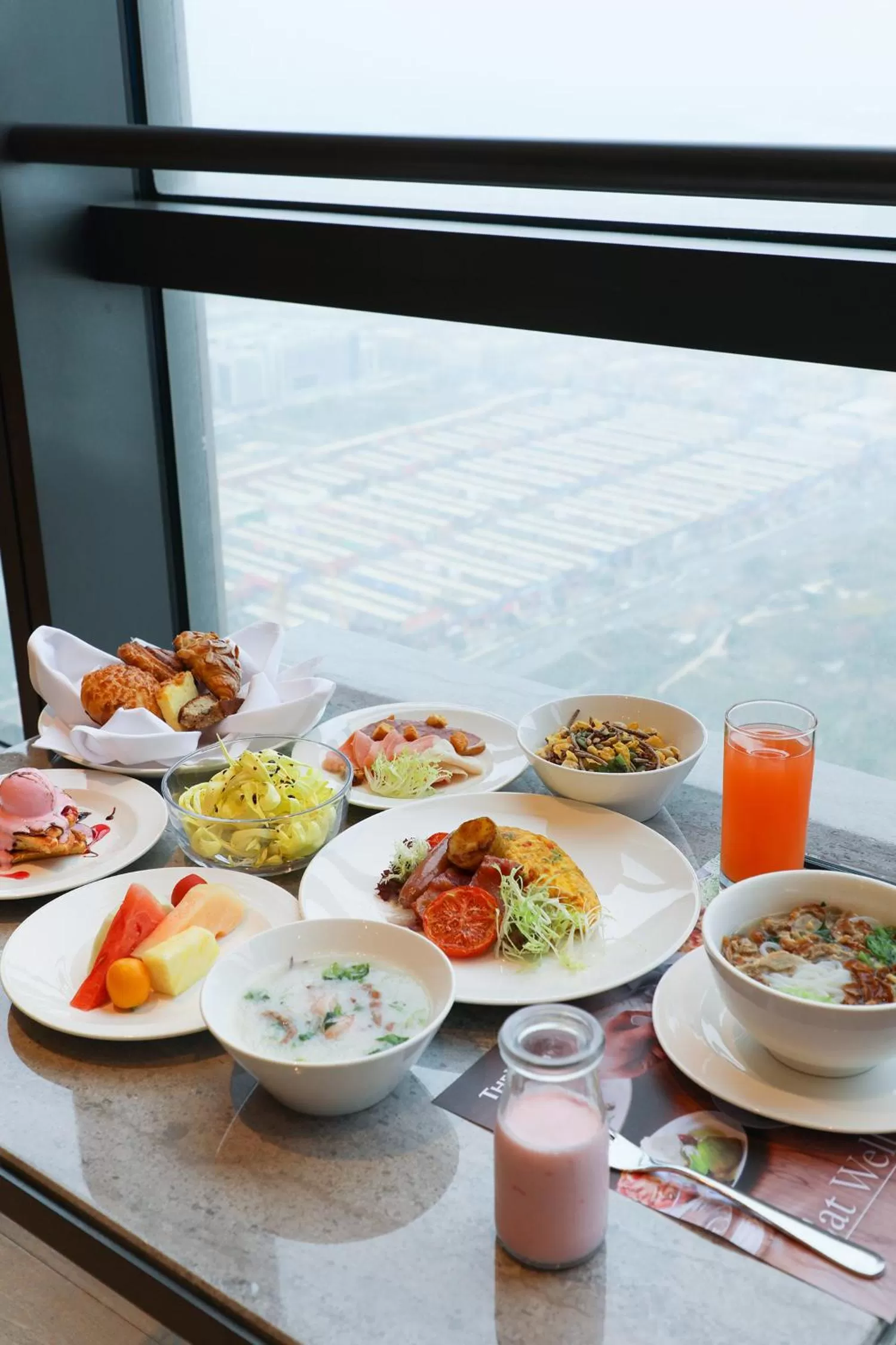Food and drinks in The Westin Zhongshan Guzhen