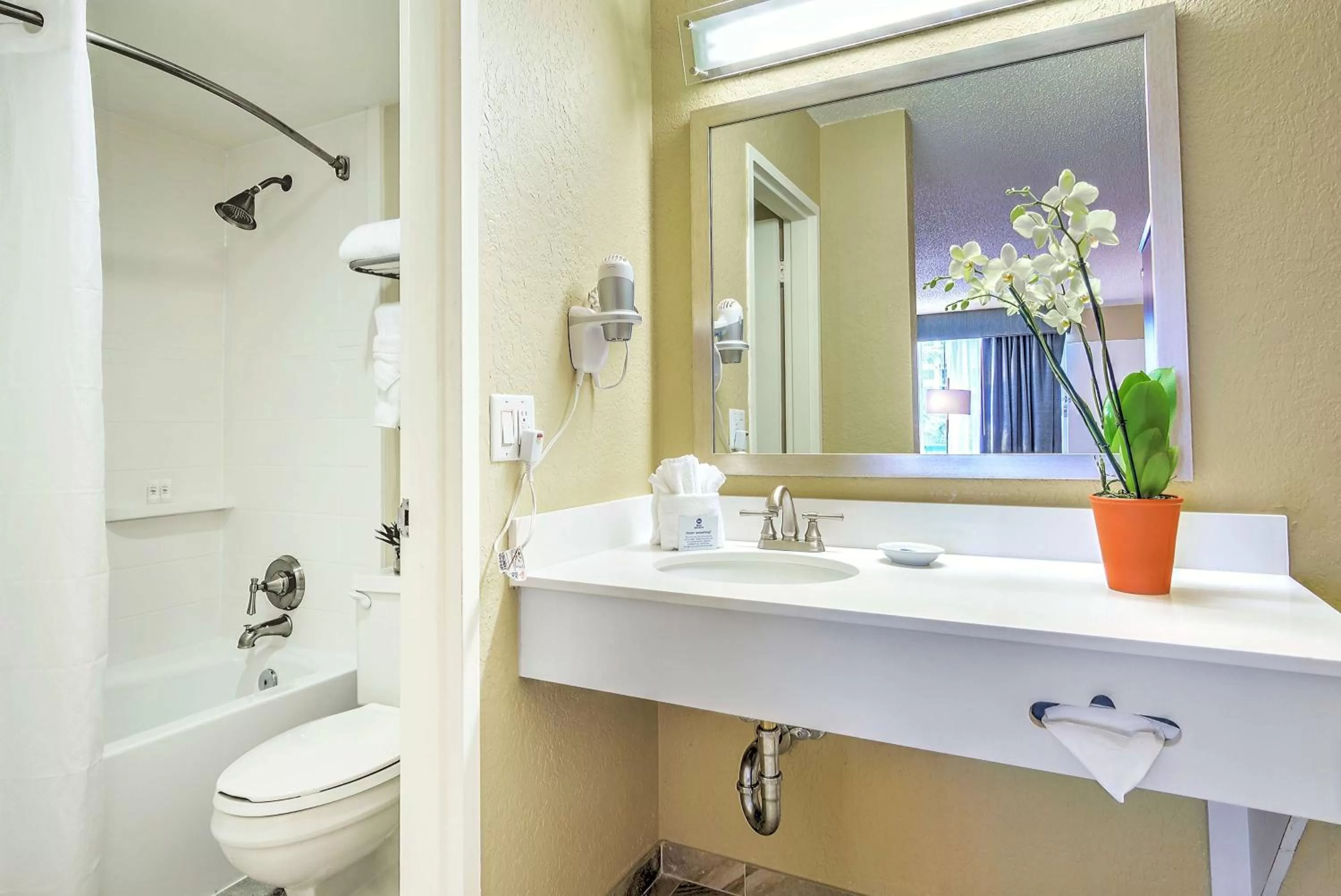 Bathroom in Best Western On The Bay Inn & Marina