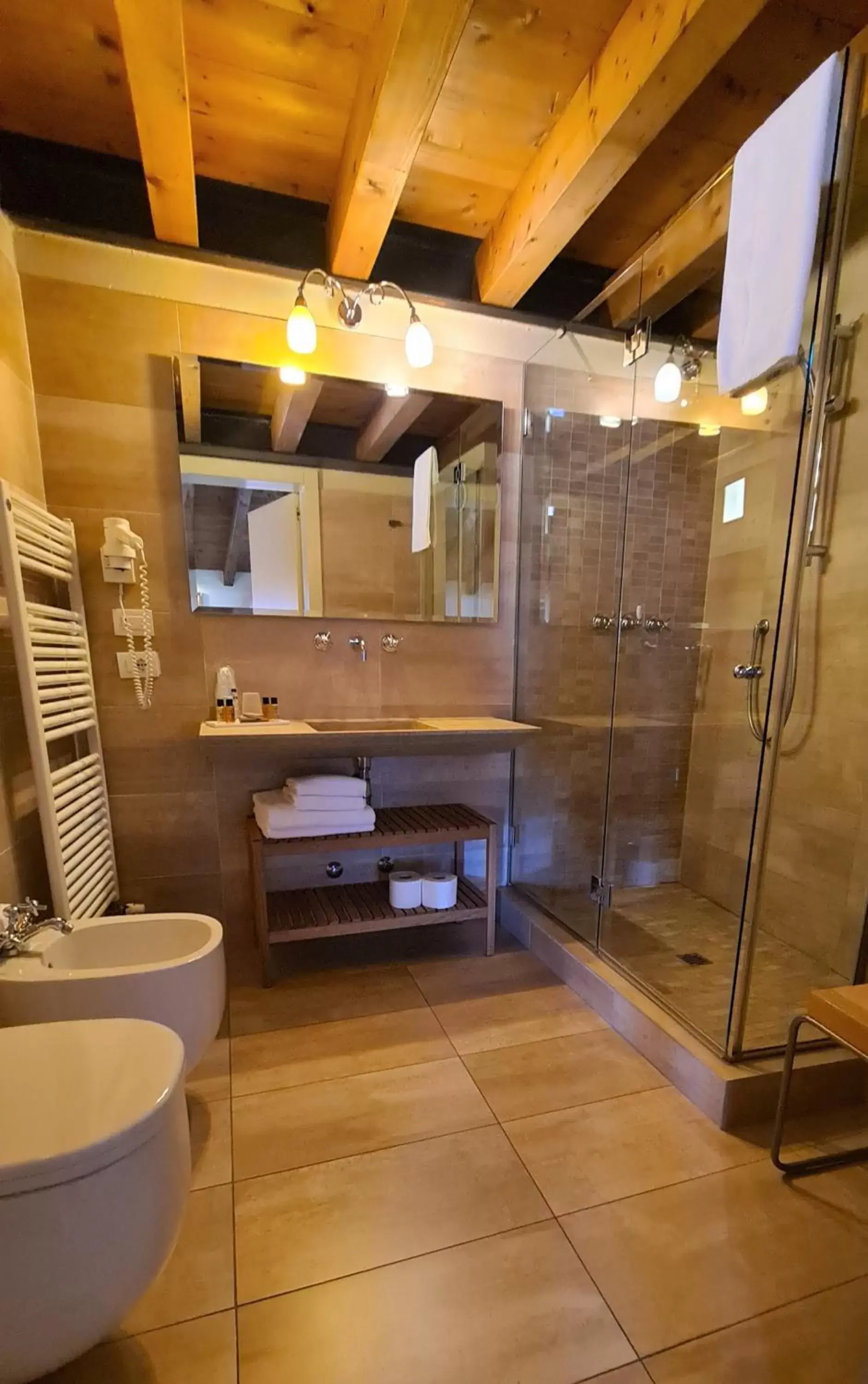 Bathroom in Hotel Piazza Vecchia