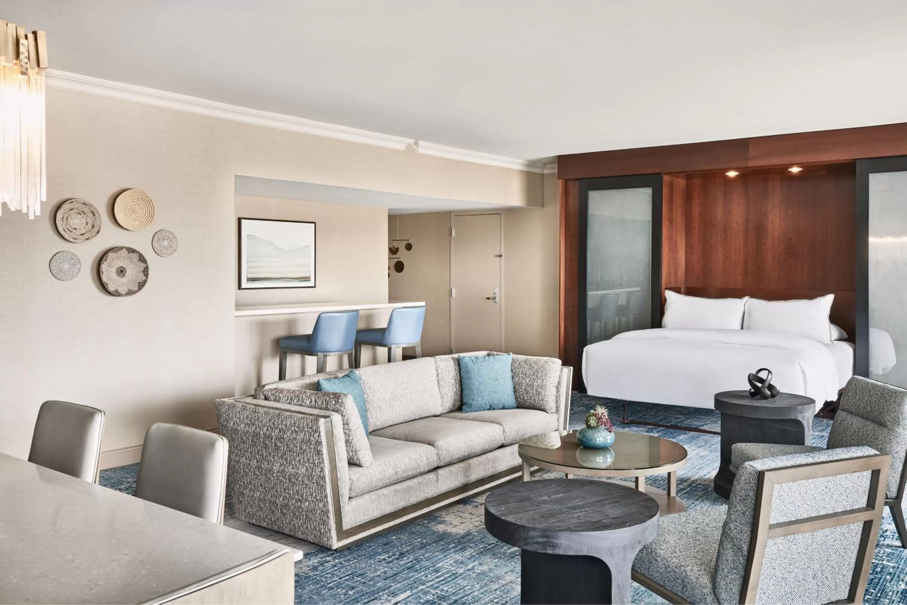 Photo of the whole room, Bed in The Westin La Paloma Resort & Spa