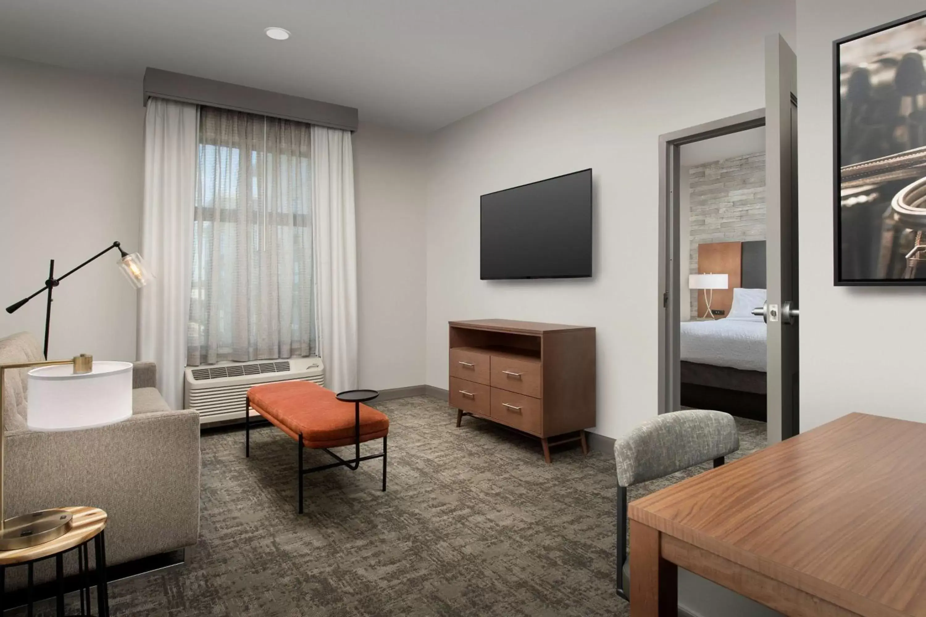 Living room, TV/Entertainment Center in Homewood Suites By Hilton Louisville Airport