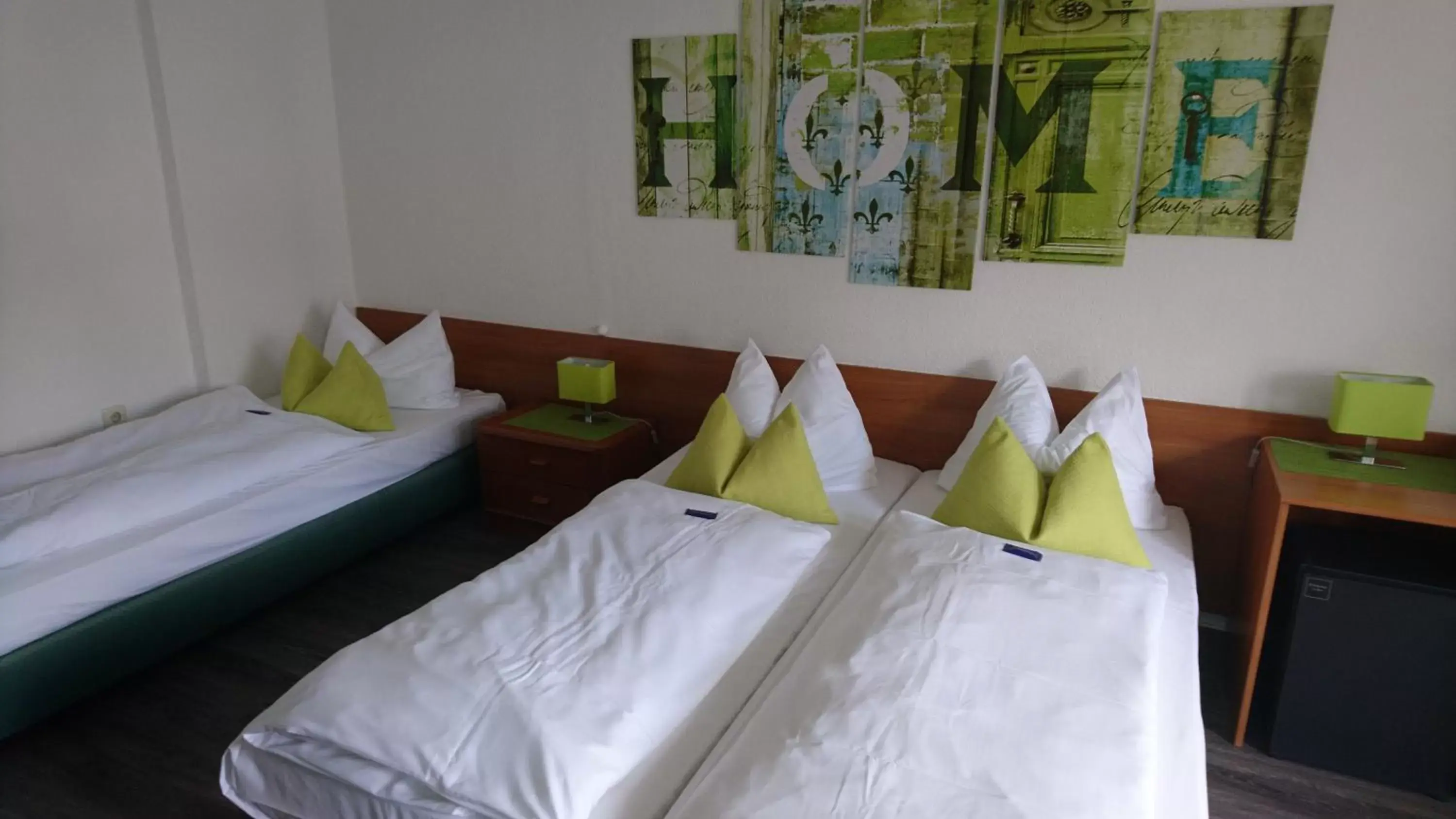 Photo of the whole room, Bed in Hotel Deutschherrenhof