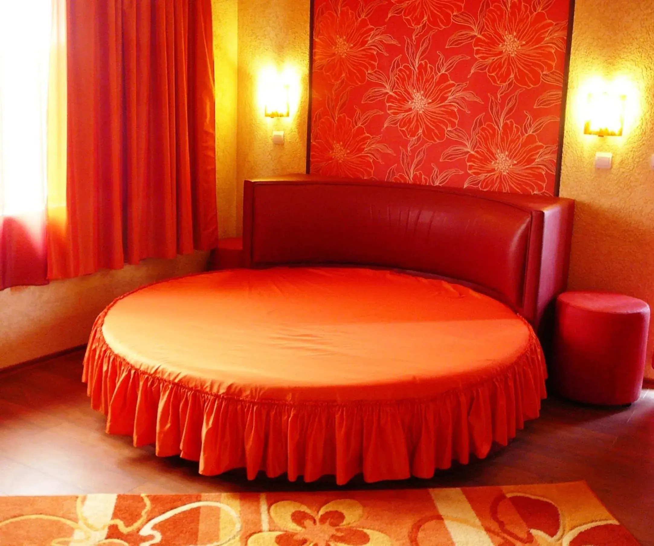 Bed in Hotel Akvaya