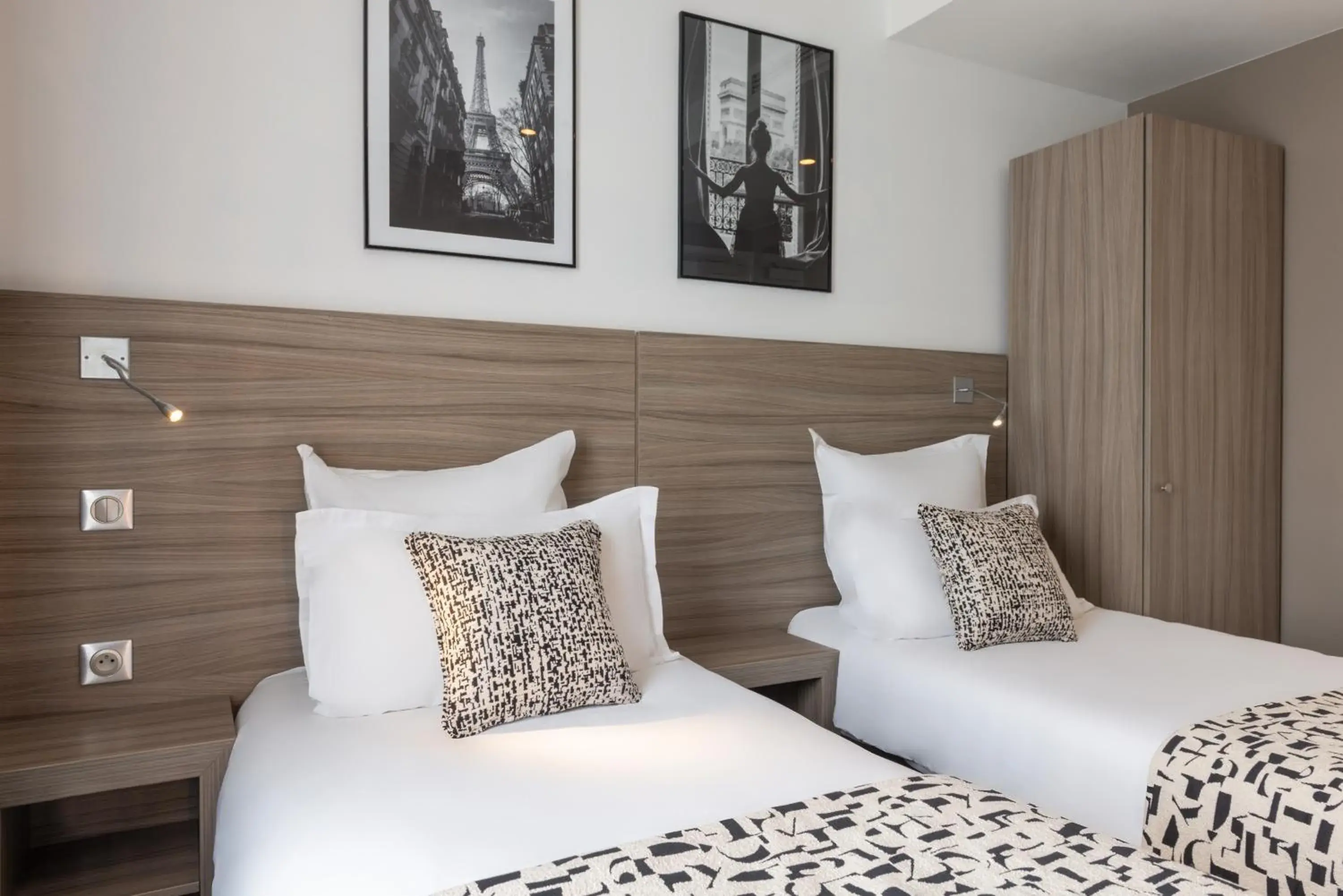 Bed in Best Western Paris Porte de Versailles Bed in Best Western Paris Porte de Versailles