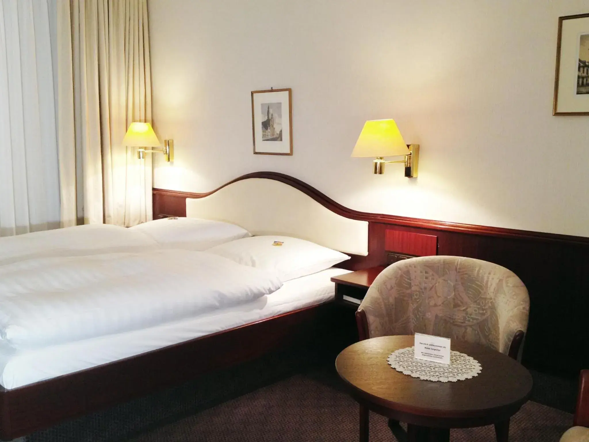 Photo of the whole room, Bed in Hotel Imperial Photo of the whole room, Bed in Hotel Imperial