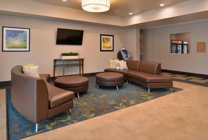 Lobby/Reception in Candlewood Suites - Austin Airport, an IHG Hotel