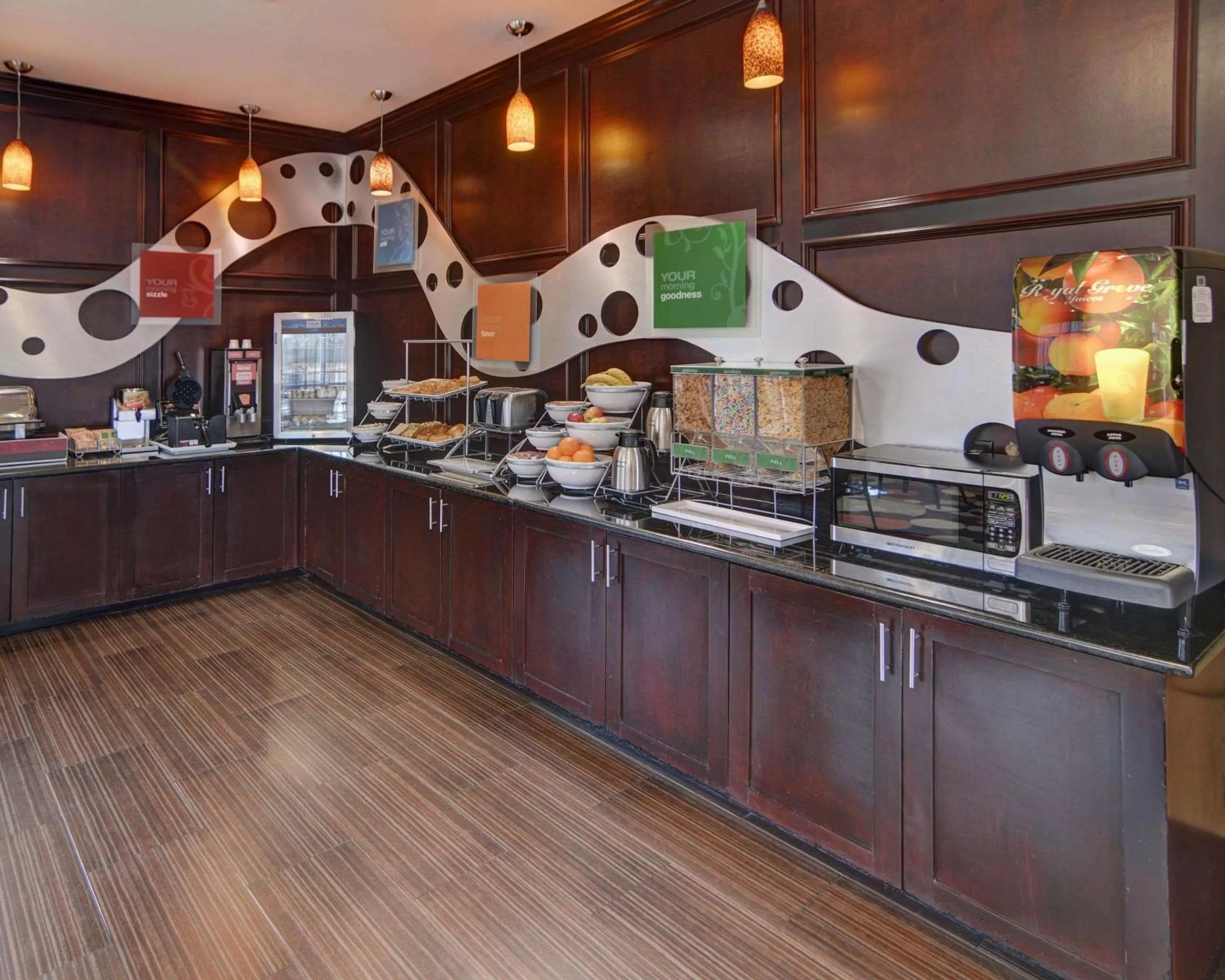 Restaurant/places to eat in Comfort Suites Kilgore