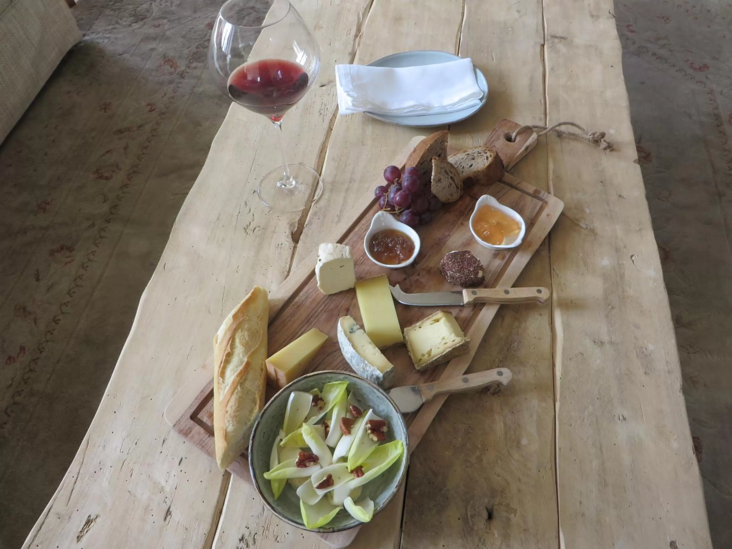 Food and drinks in Domaine De L´Oiseau