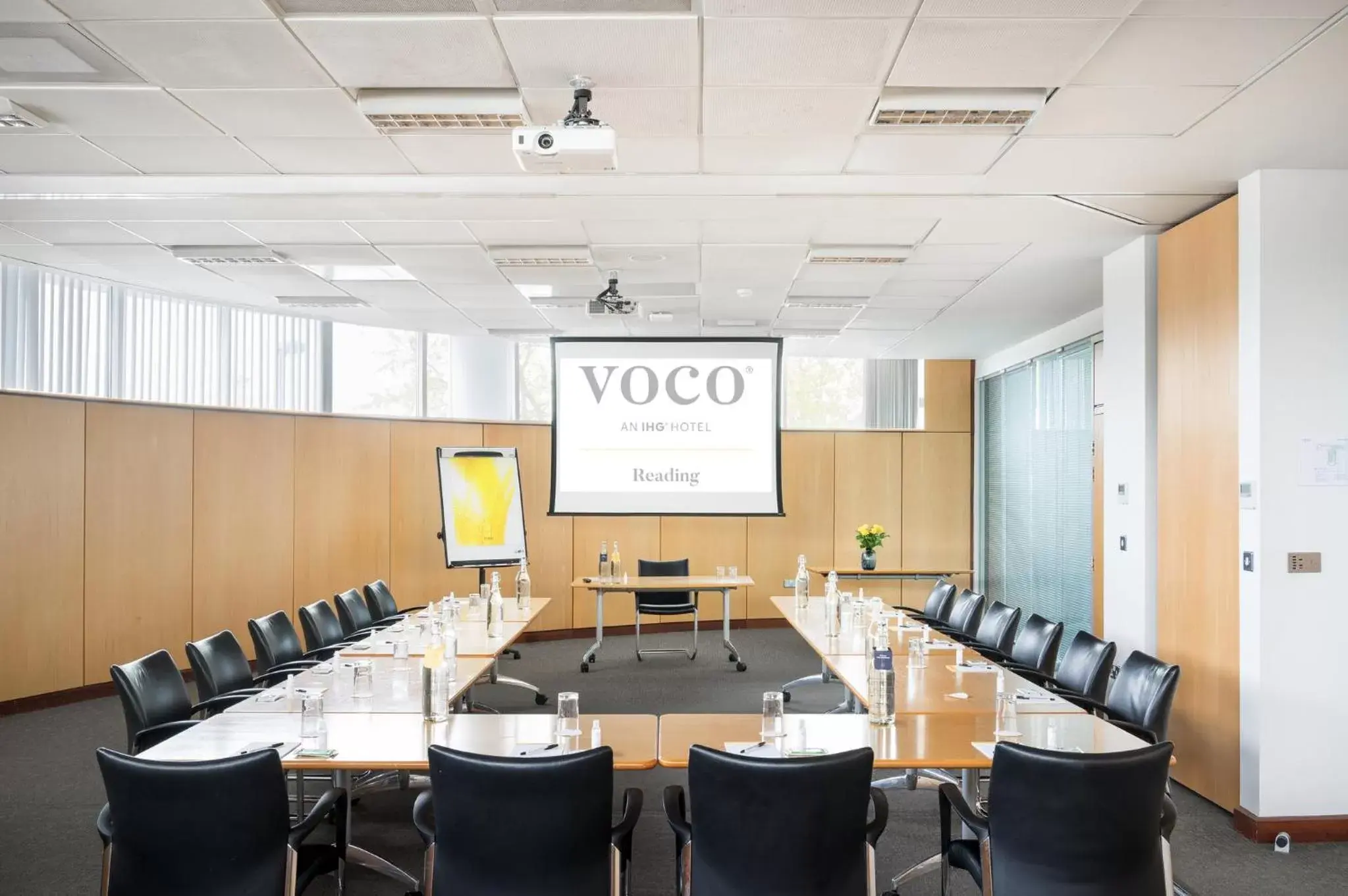 Meeting/conference room in voco Reading