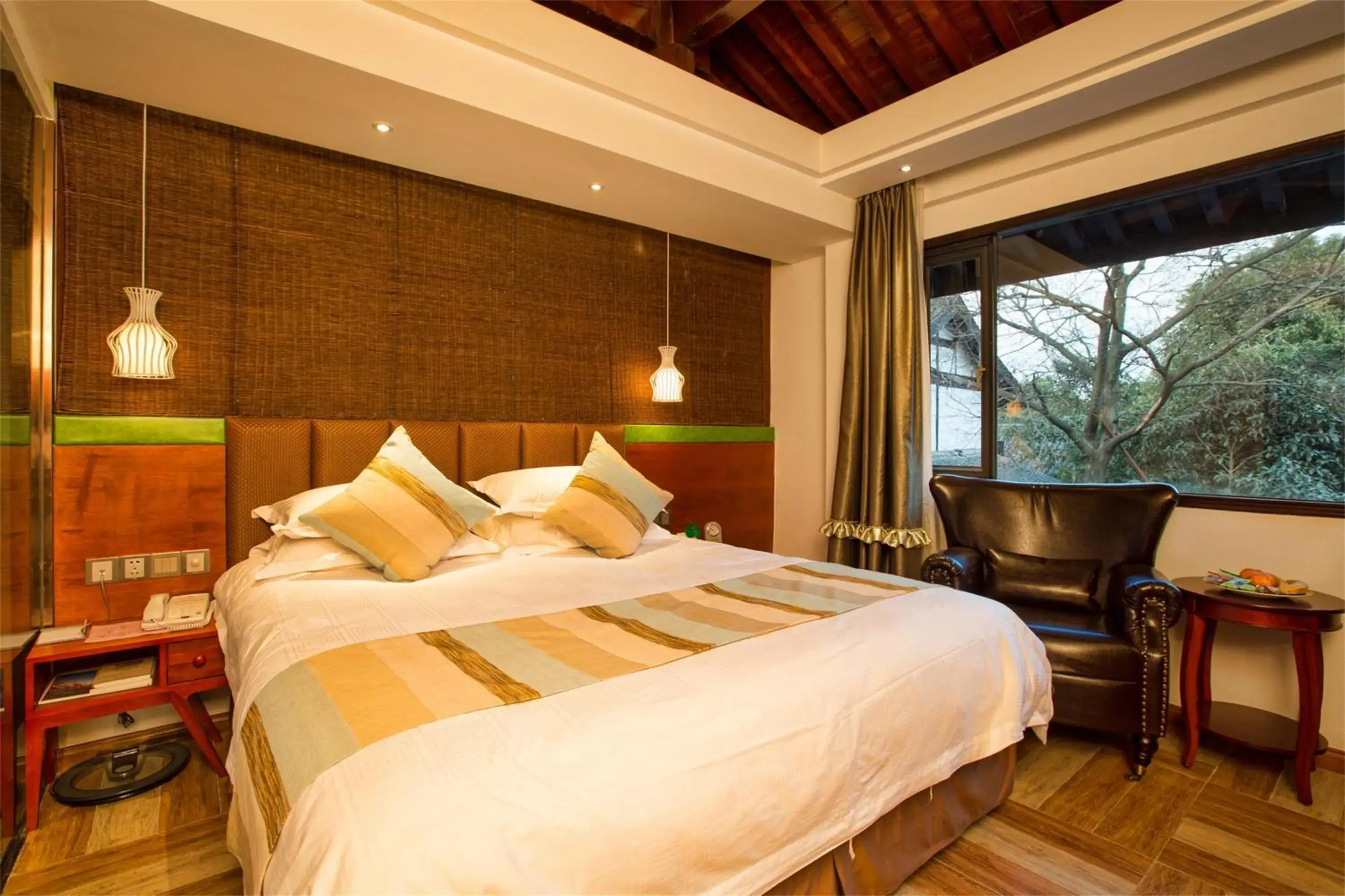 Bedroom, Bed in Yurong West-Lake-Cottage Holiday Hotel Hangzhou