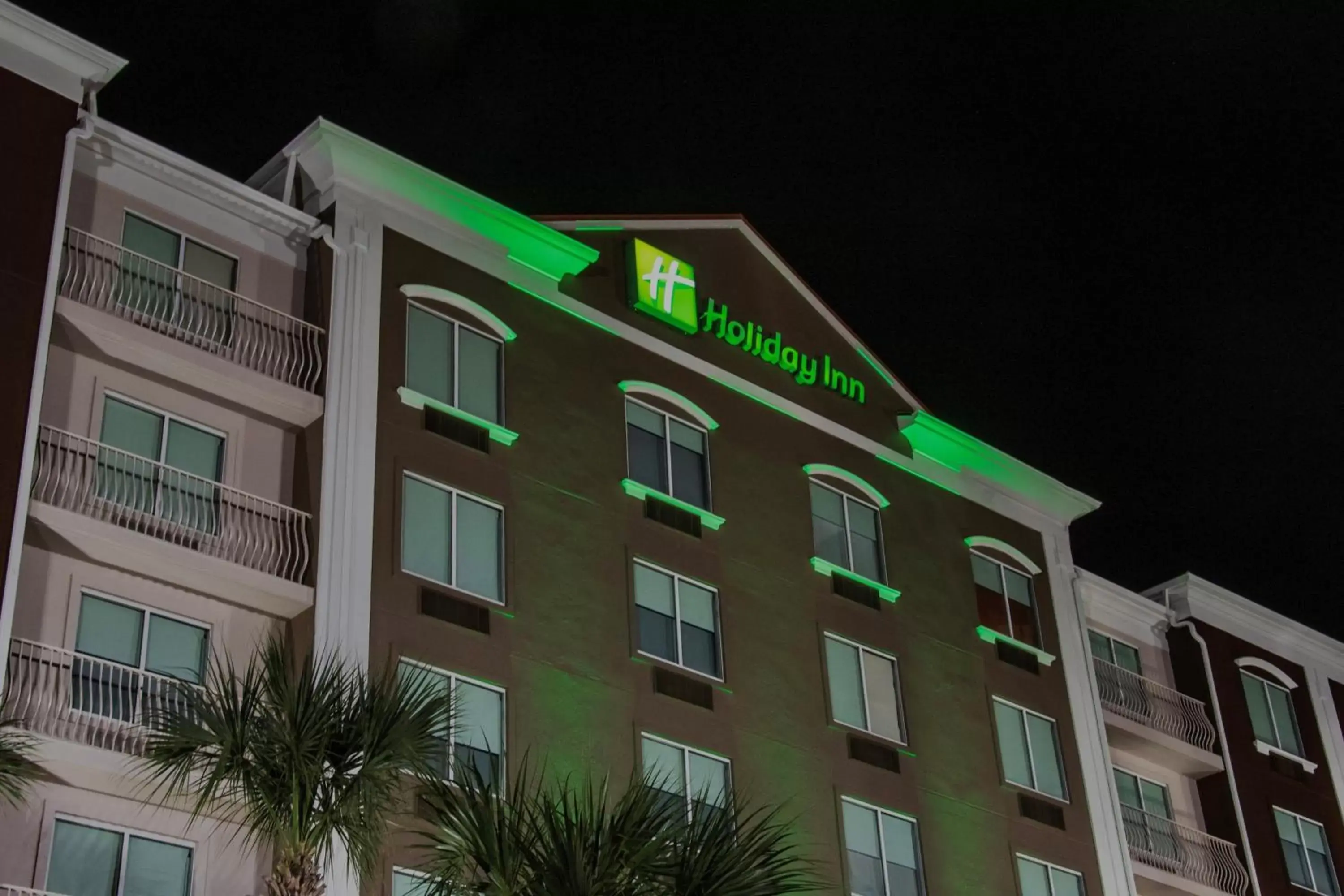 Property Building in Holiday Inn Hotel & Suites Lake City, an IHG Hotel