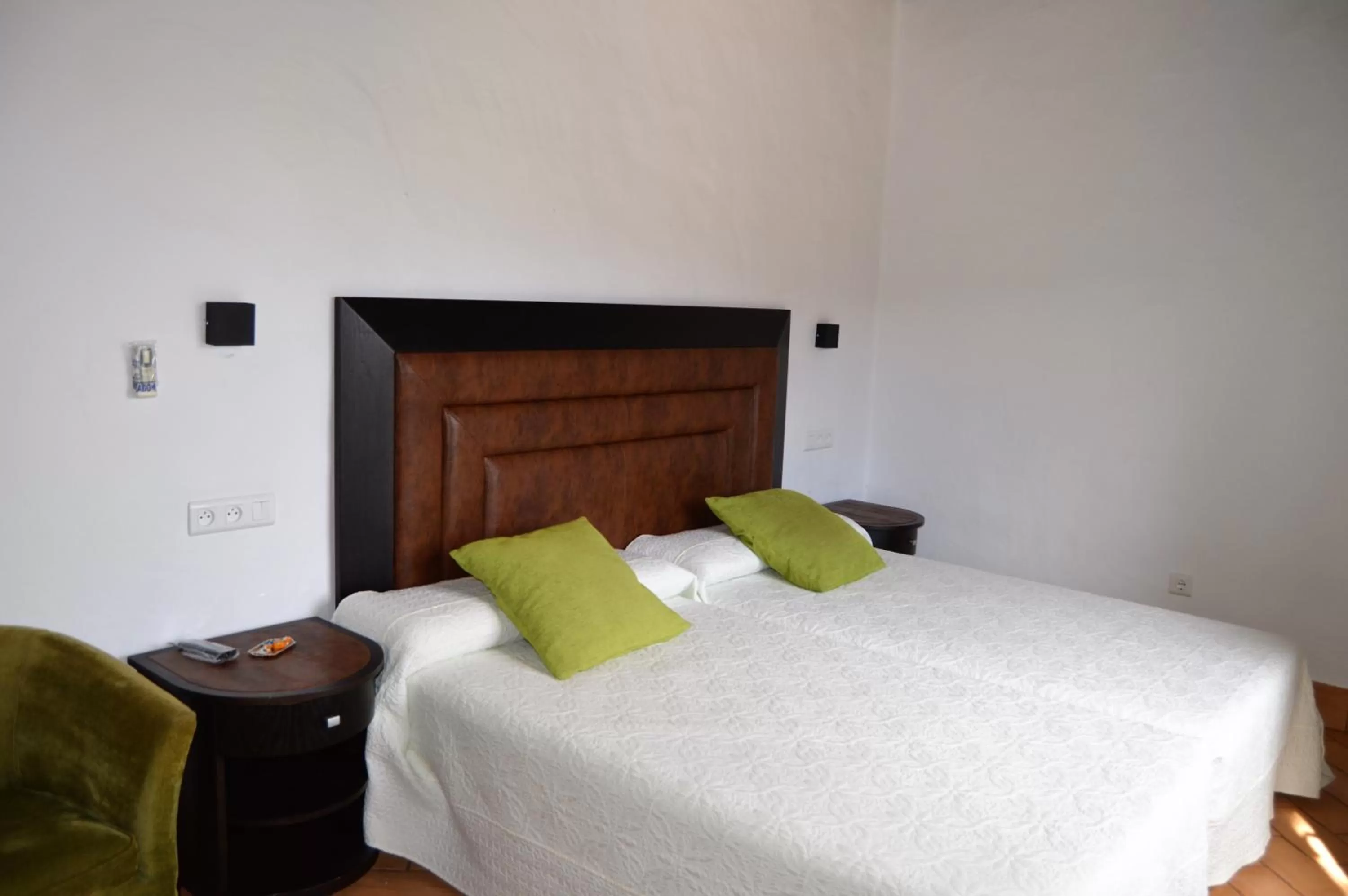 Bed in Apartamentos Turísticos - Hostal Los Alisos