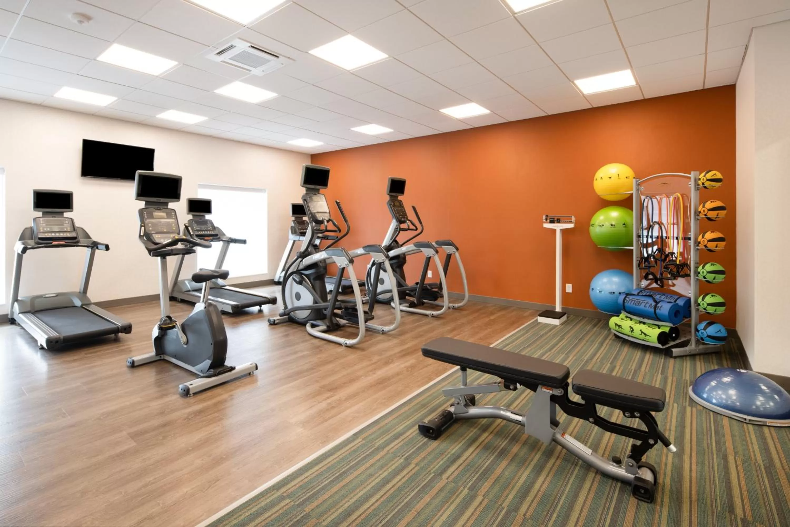 Spa and wellness centre/facilities in Holiday Inn Express & Suites Ft Myers Beach-Sanibel Gateway by IHG