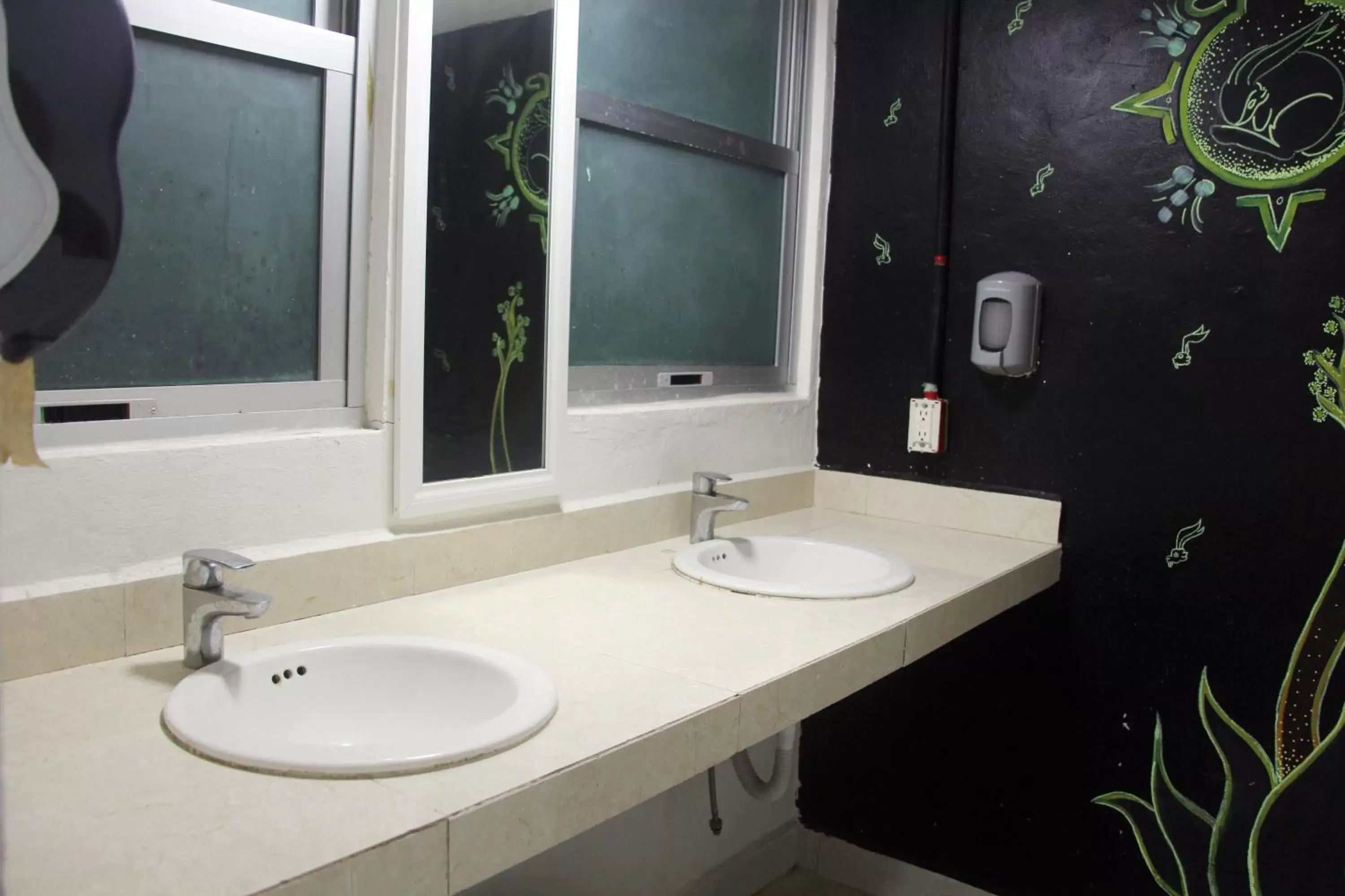 Bathroom in Hotel & Hostal Casa de Luz Cancun