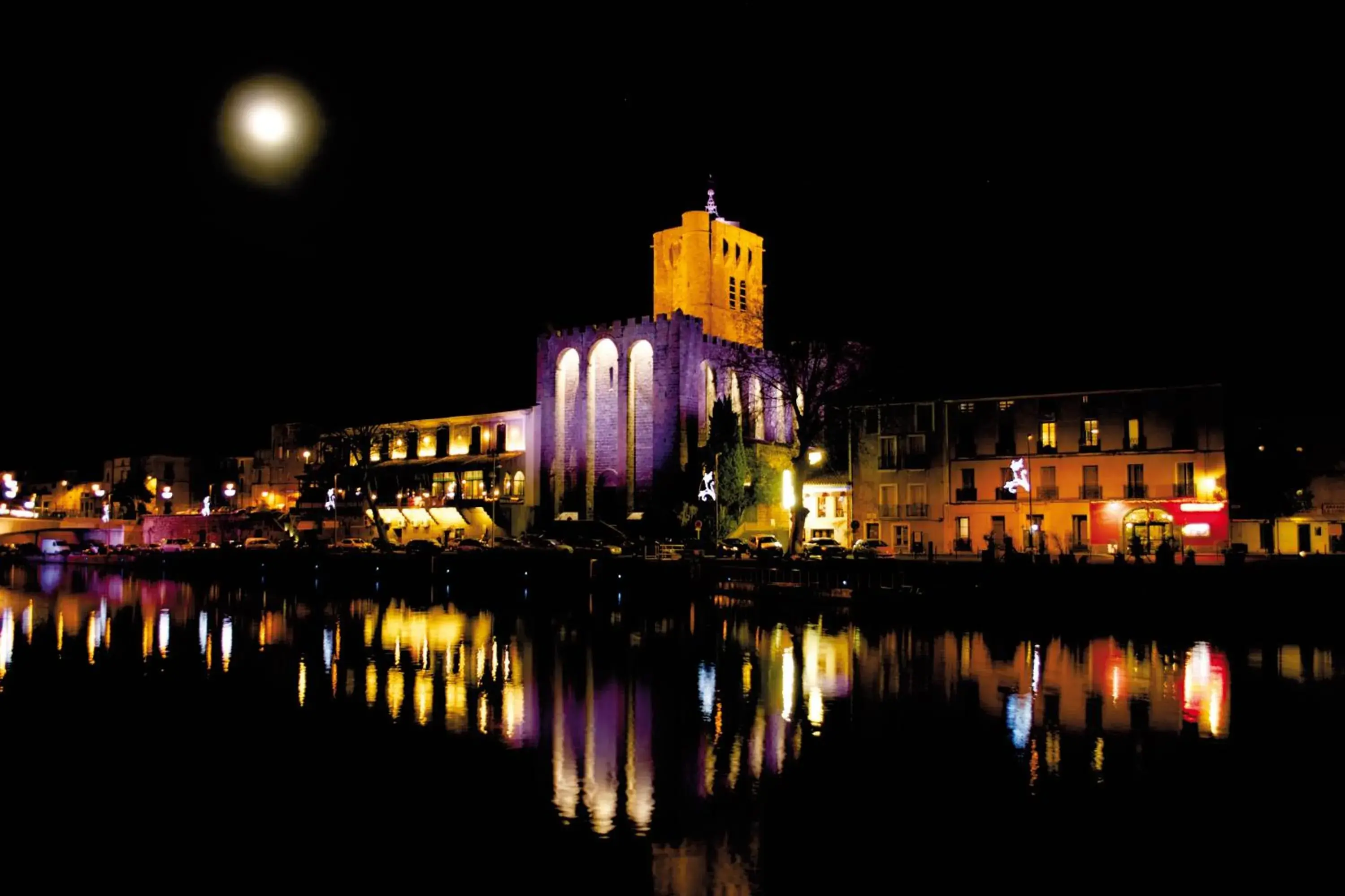 Night, Nearby Landmark in Mercure Hotel Golf Cap d'Agde