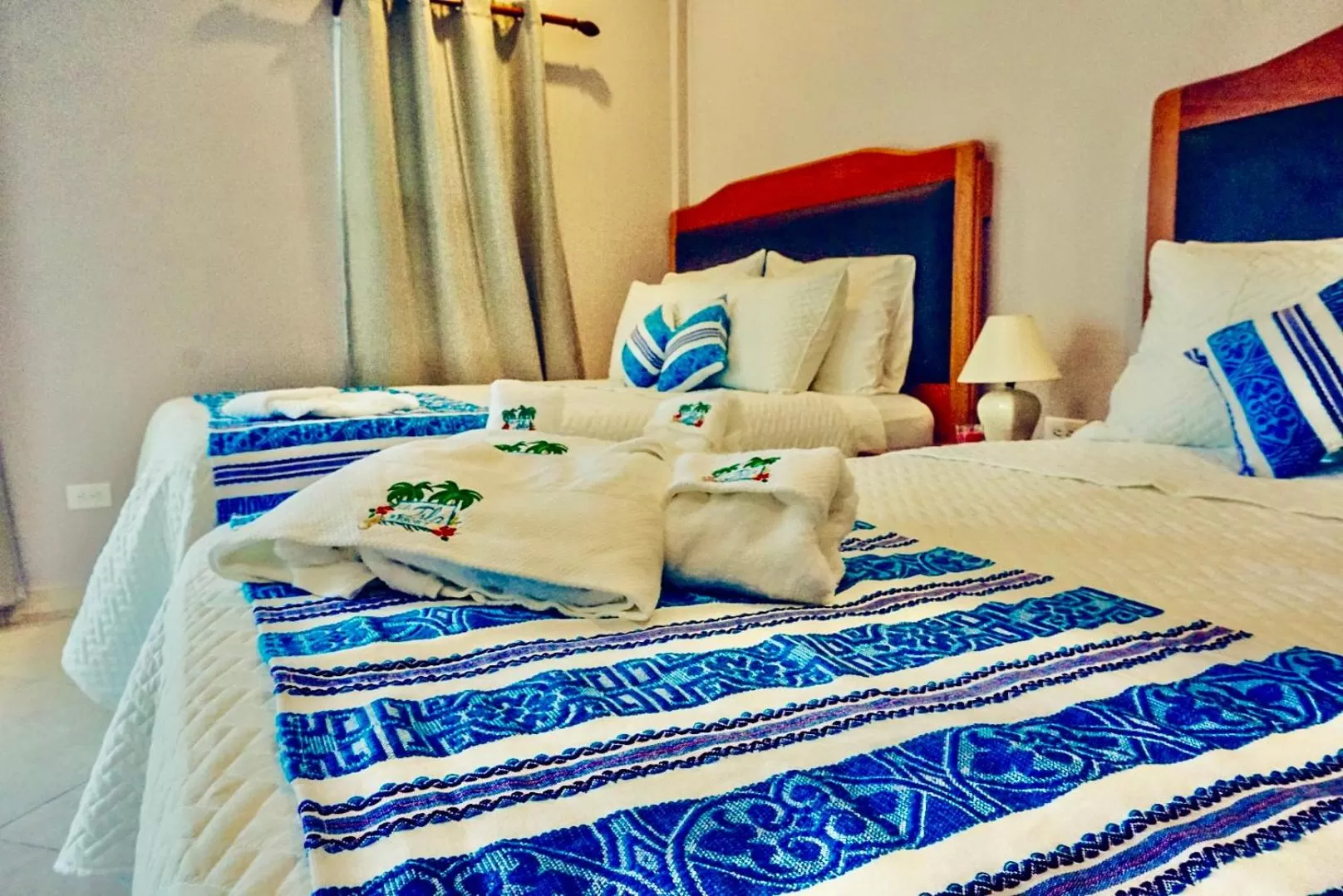 Bedroom, Bed in La Isla Resort