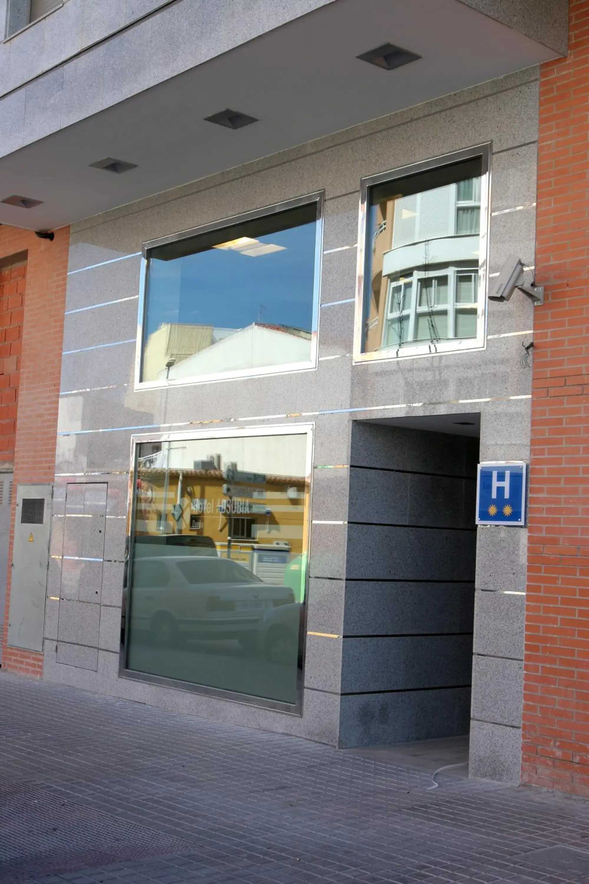 Facade/entrance, Property Building in Hotel Adsubia