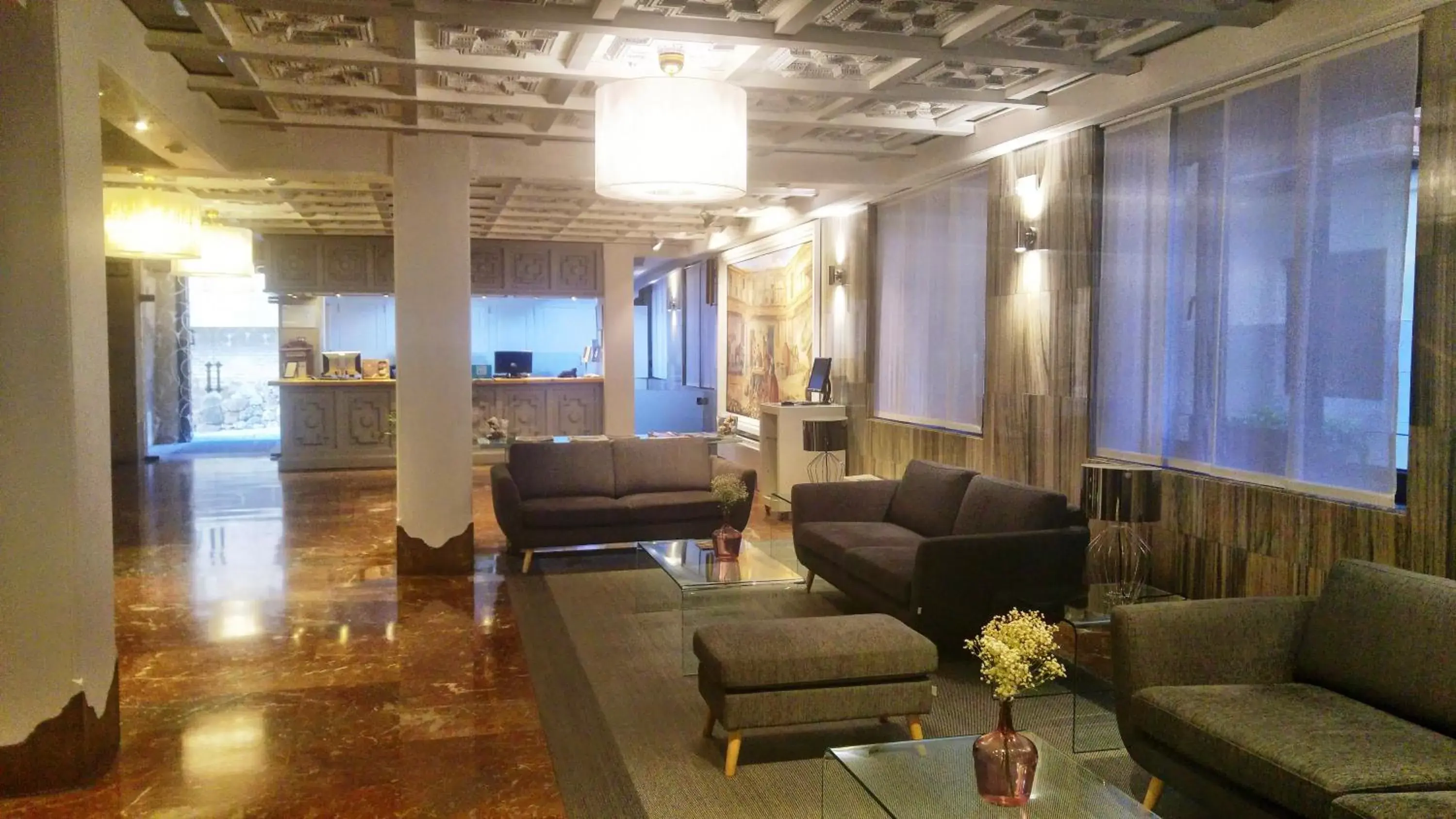 Lobby or reception, Lounge/Bar in Hotel Carlos V