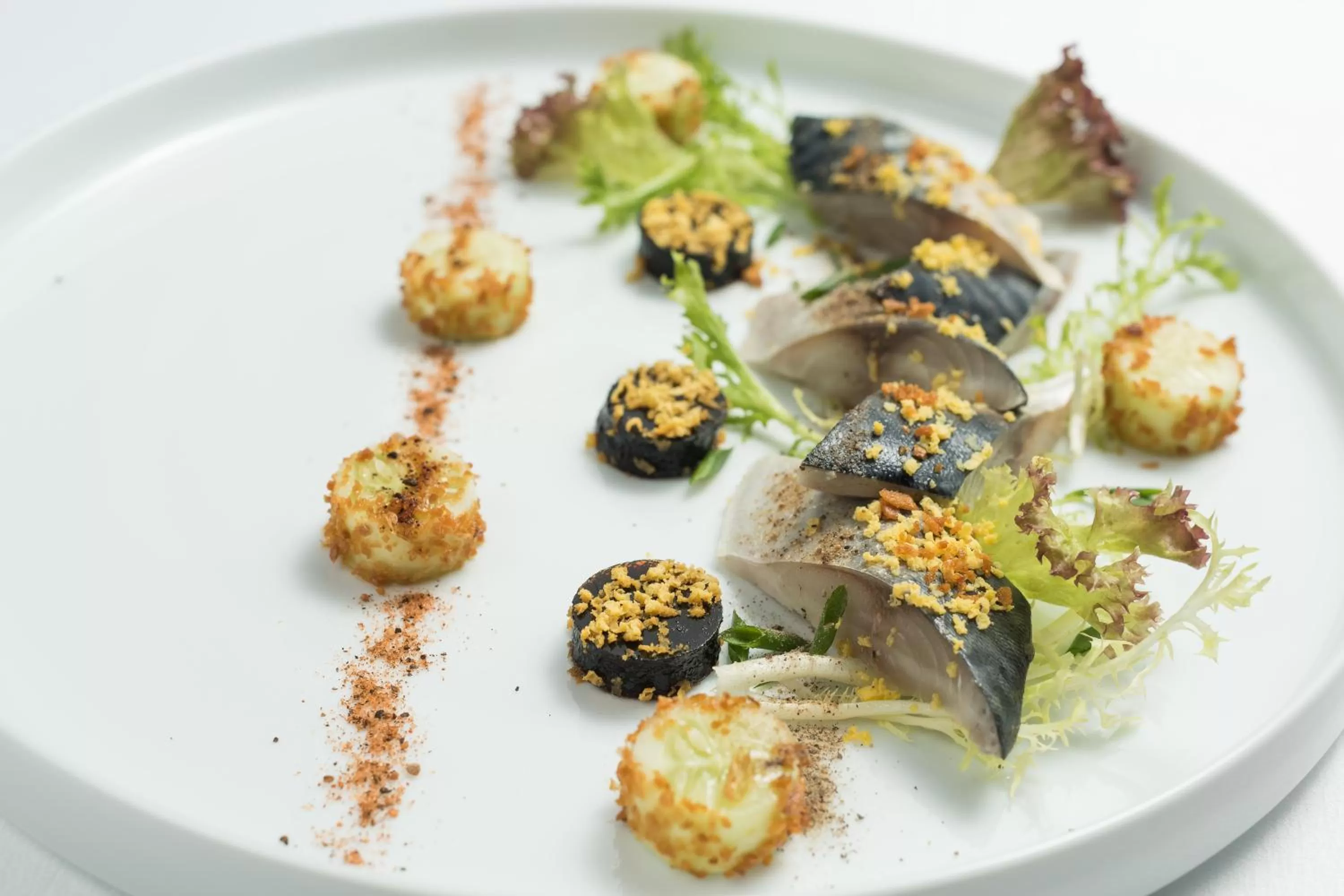 Restaurant/places to eat in Oakwood Premier Phnom Penh