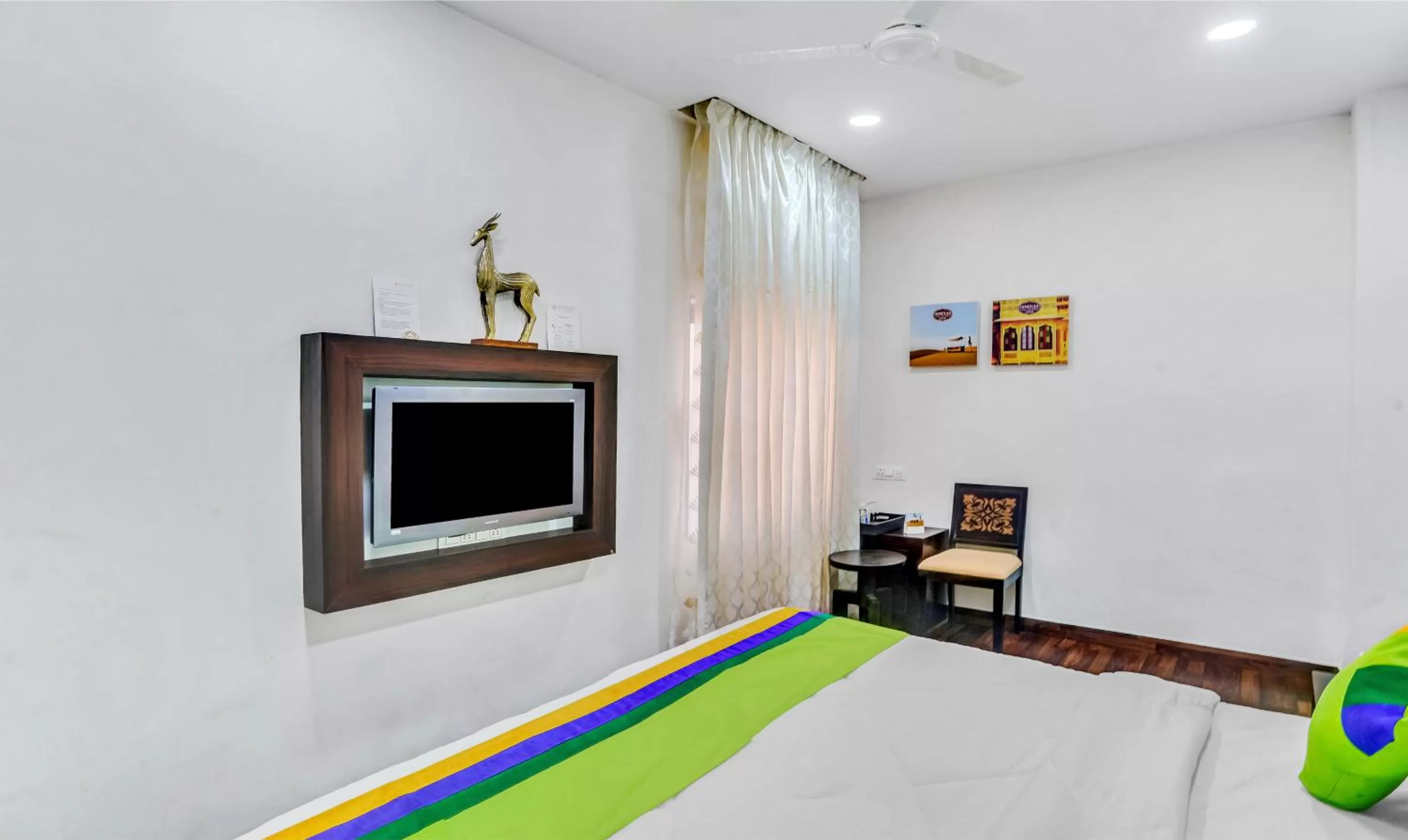 Bedroom in Hotel Hinduja Fort