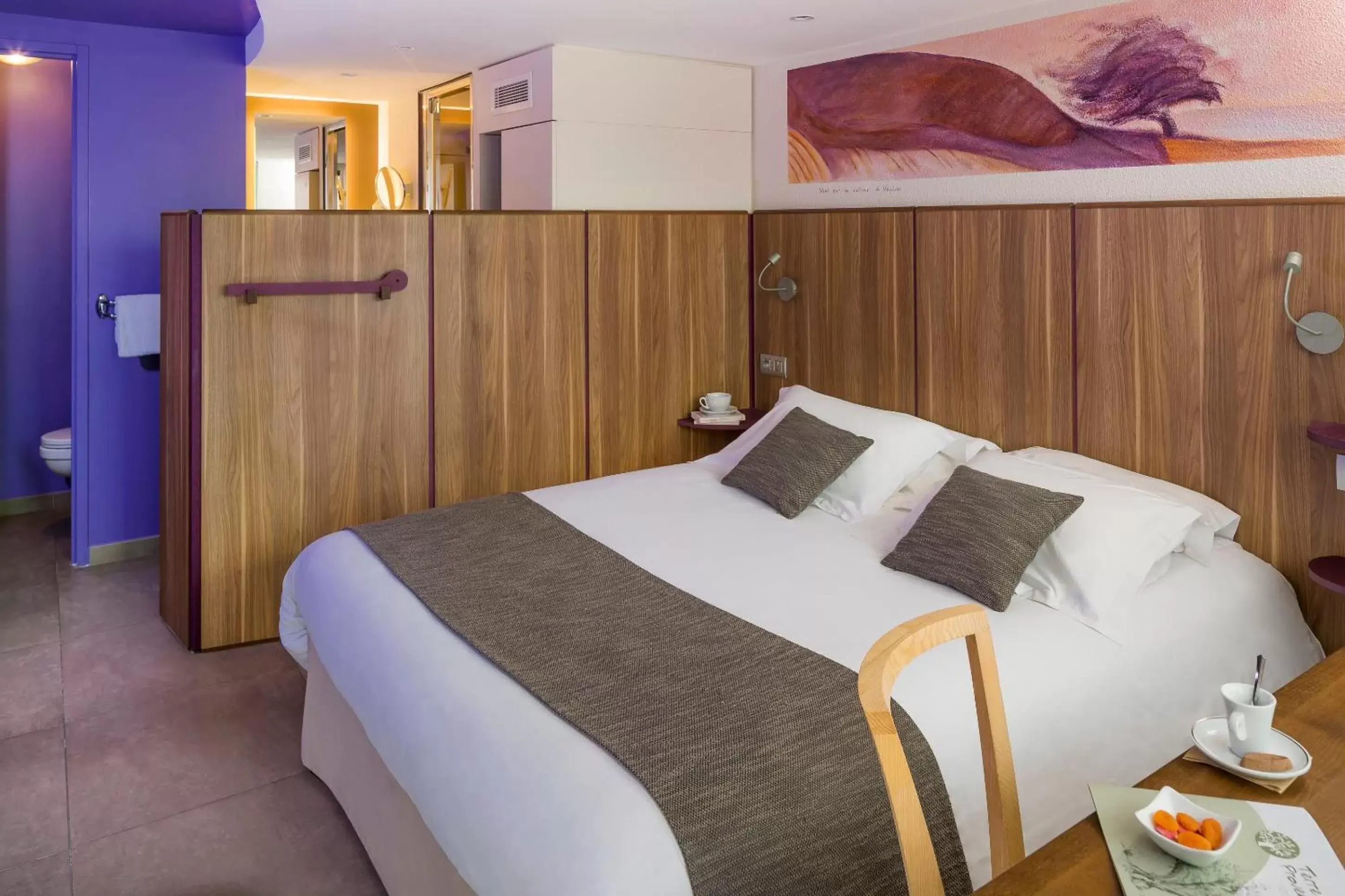 Bedroom, Bed in Terre de Provence Hôtel & Spa