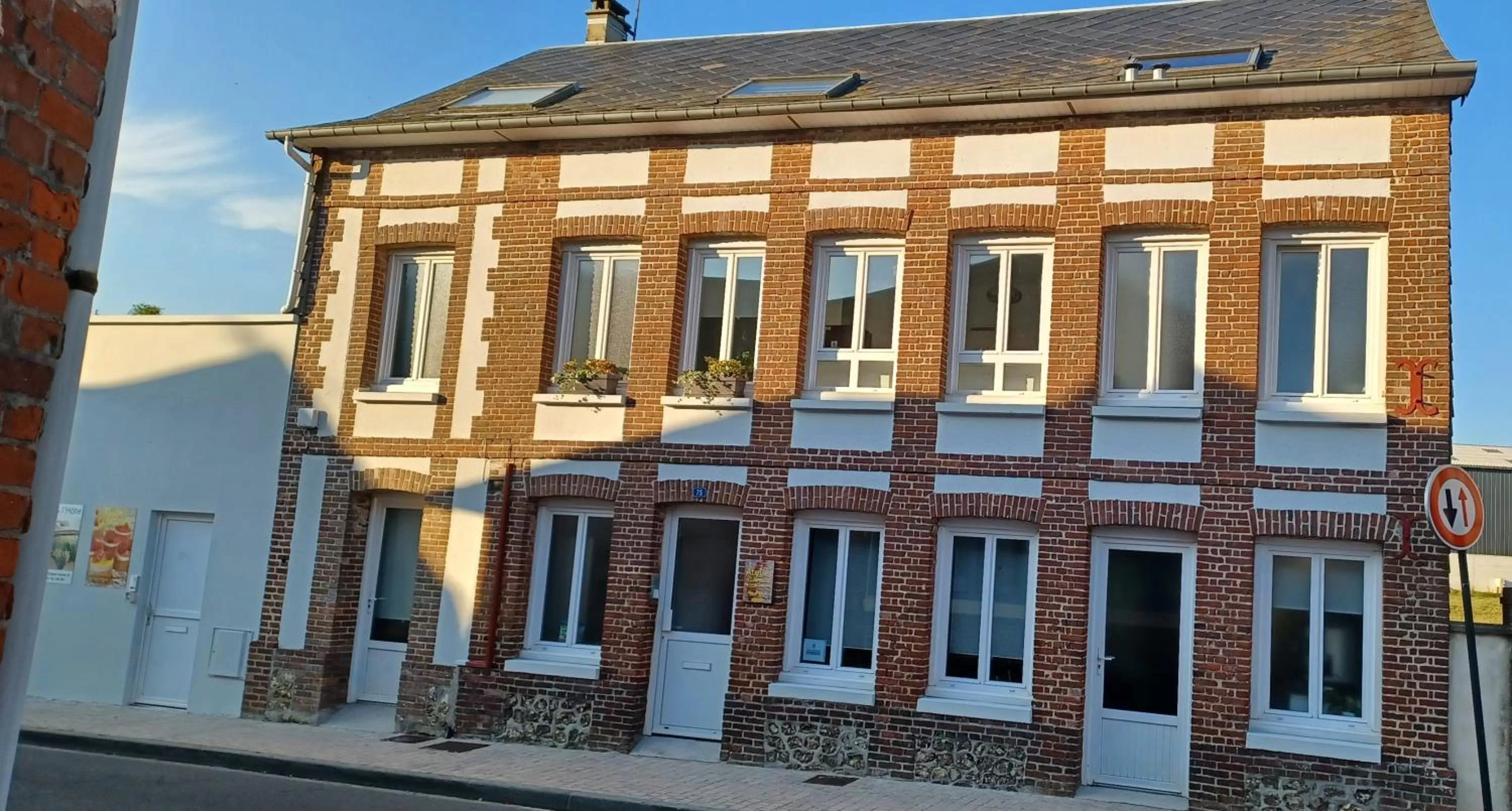 Property Building in Lin et l'hôte
