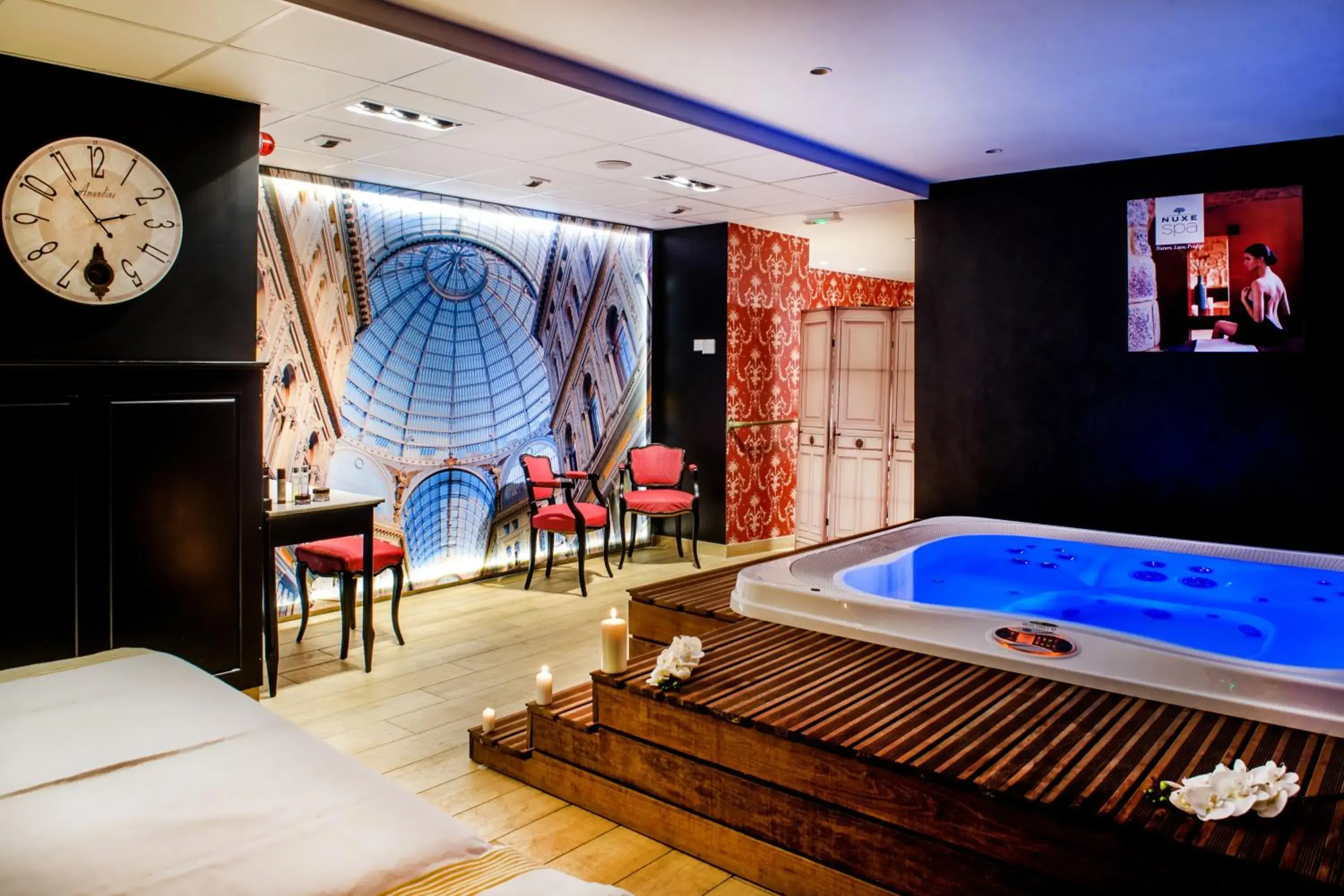 Massage in Grand Hotel Gallia & Londres