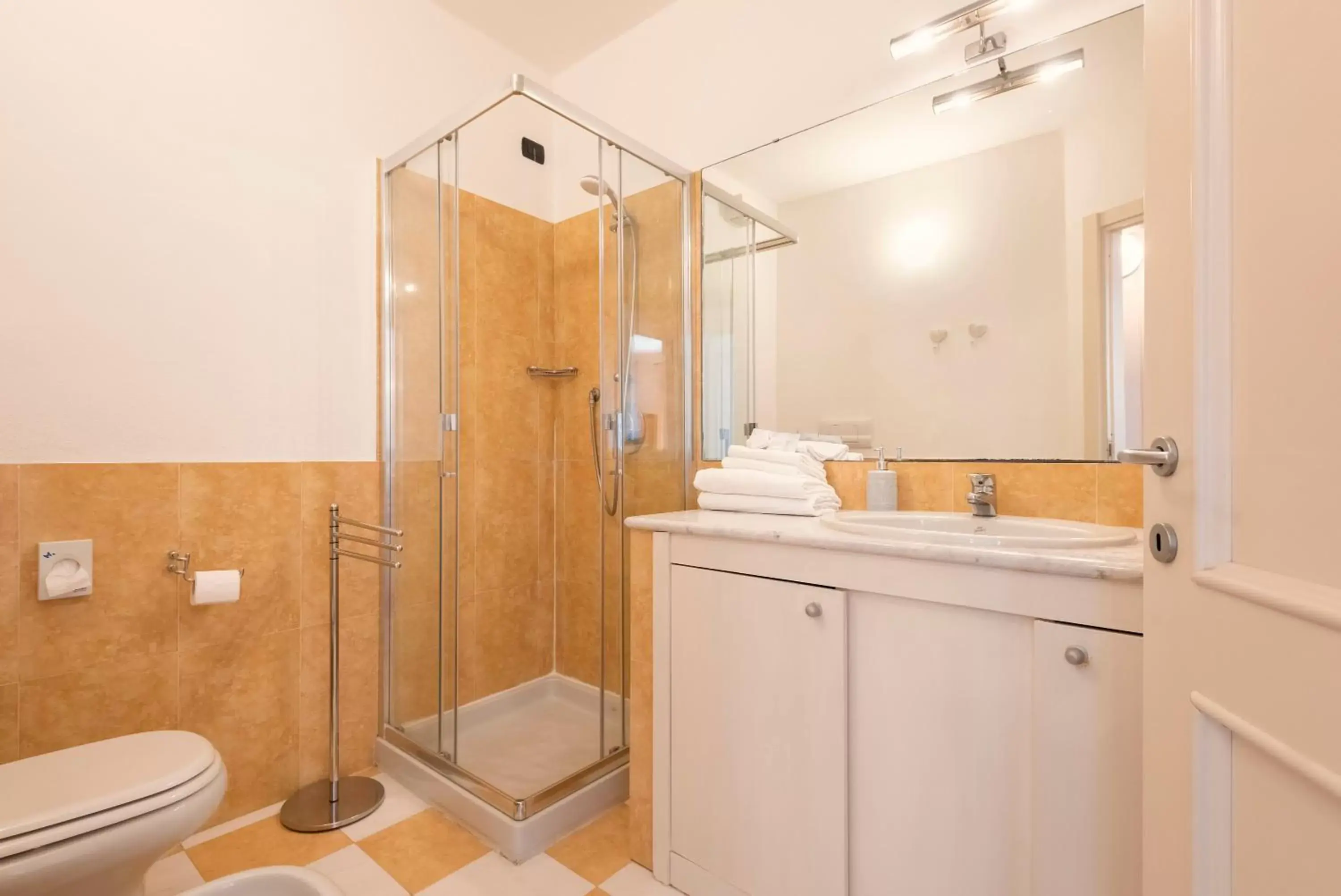 Shower, Bathroom in Residenza Santa Cecilia