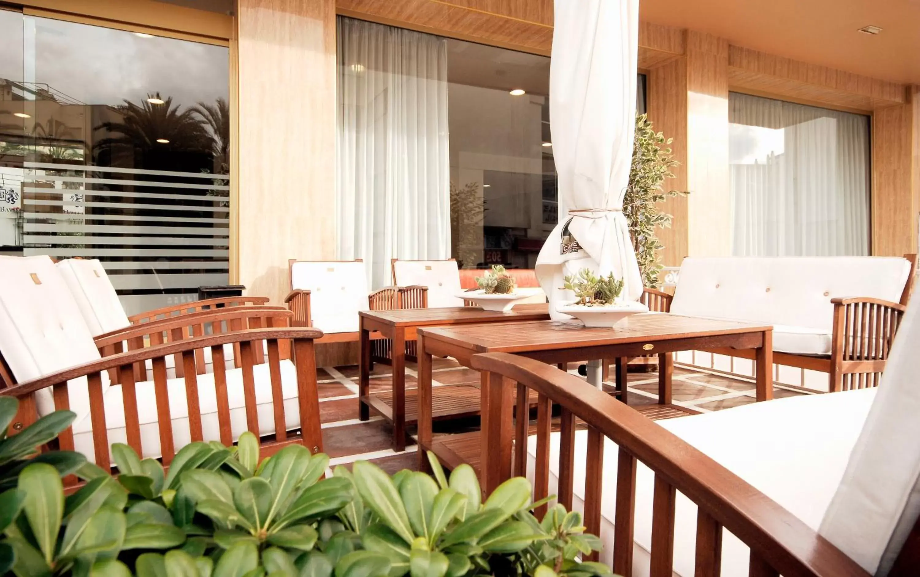Balcony/Terrace, Restaurant/Places to Eat in Hotel Baviera