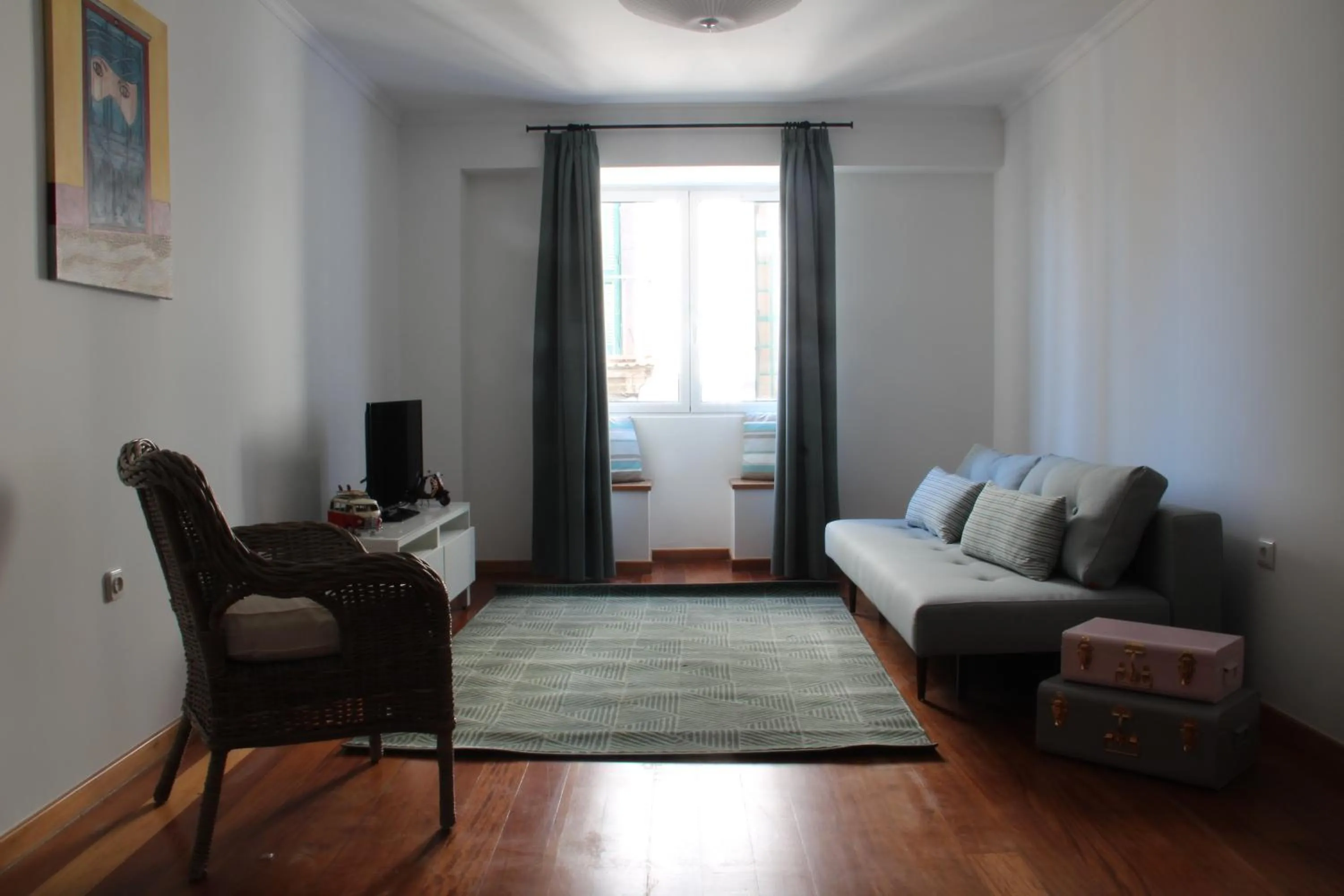 Living room in Travellers Pearl by Storytellers